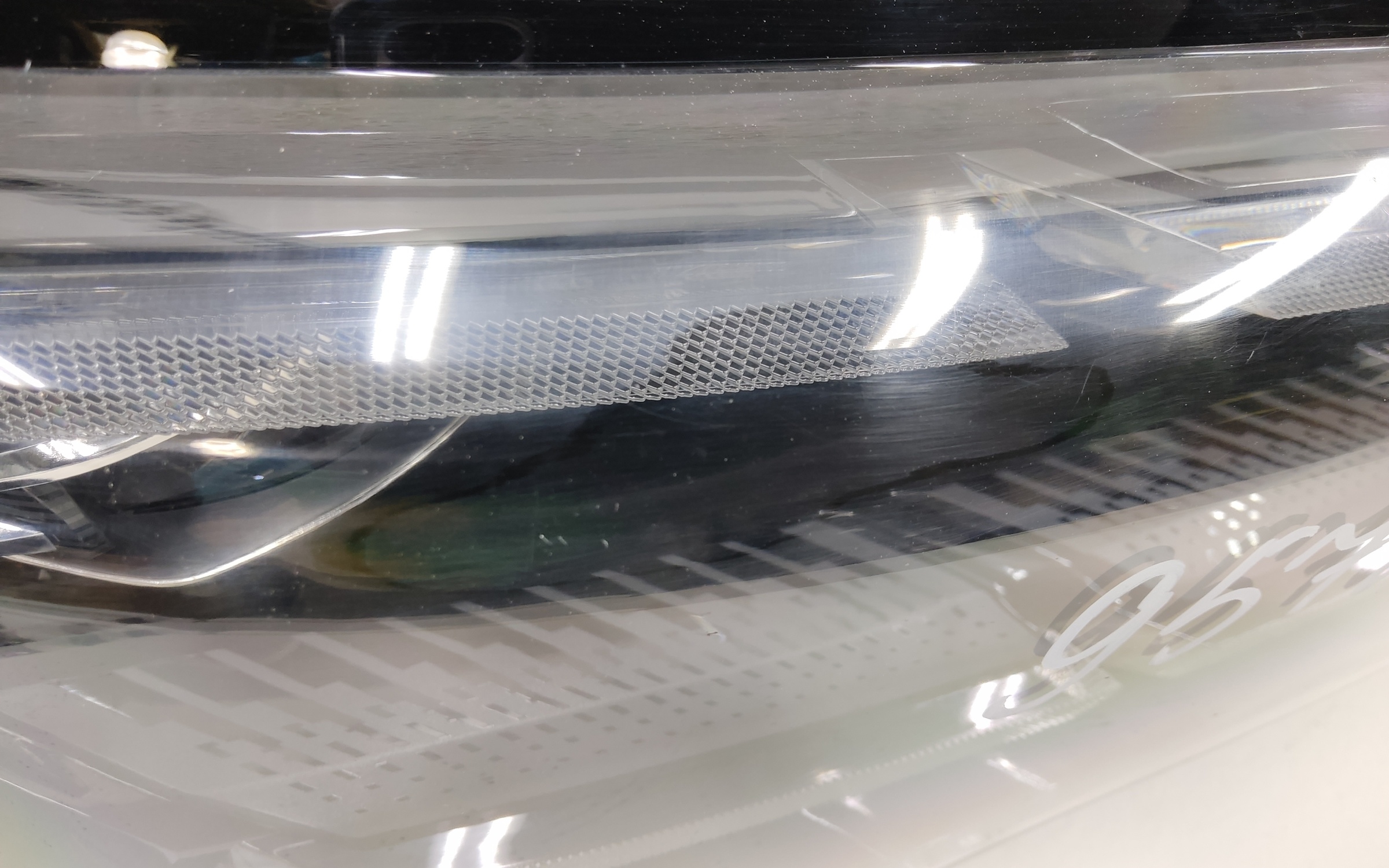 Фара передняя правая Geely Monjaro LED