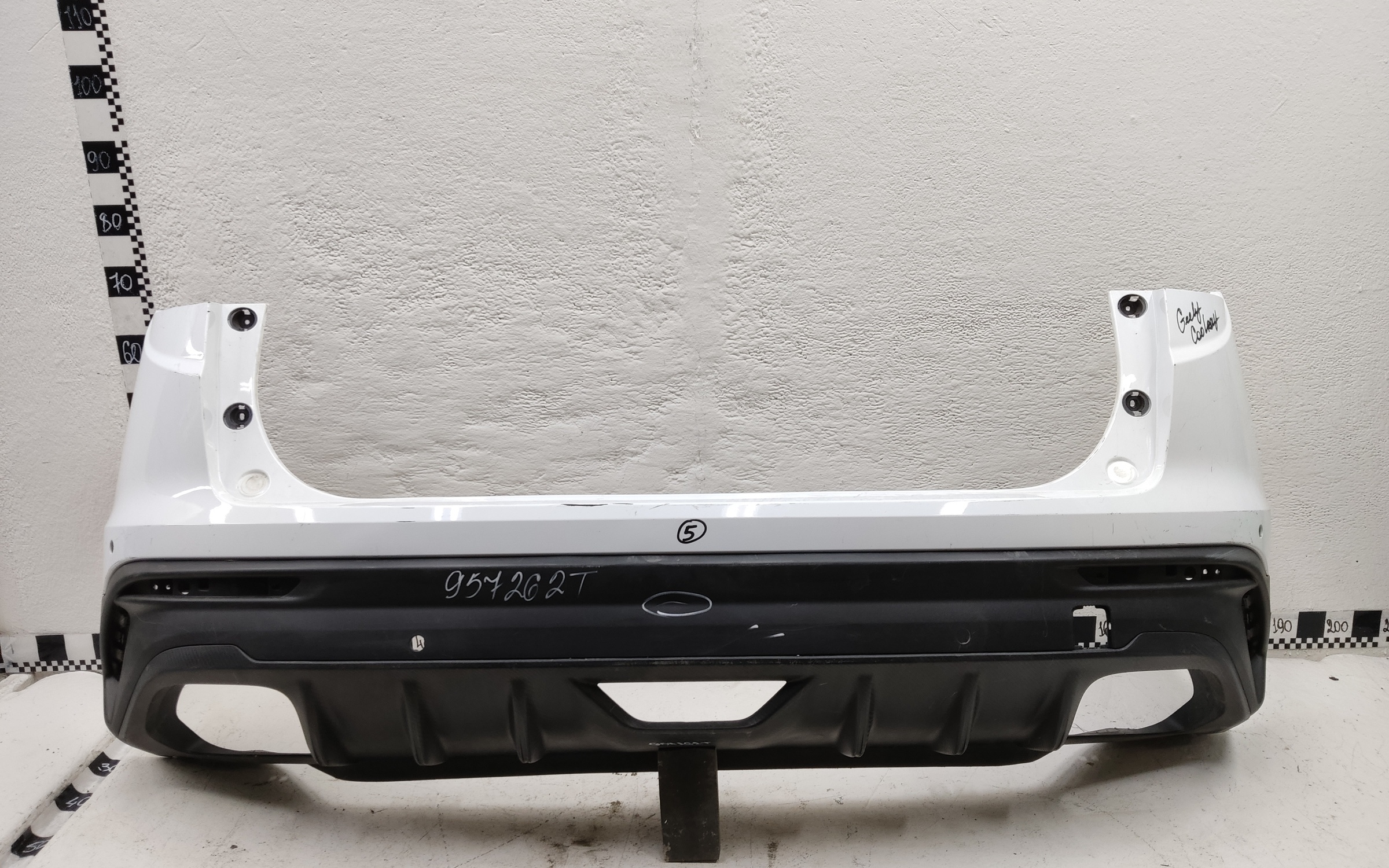 Бампер задний верхняя часть Geely Coolray