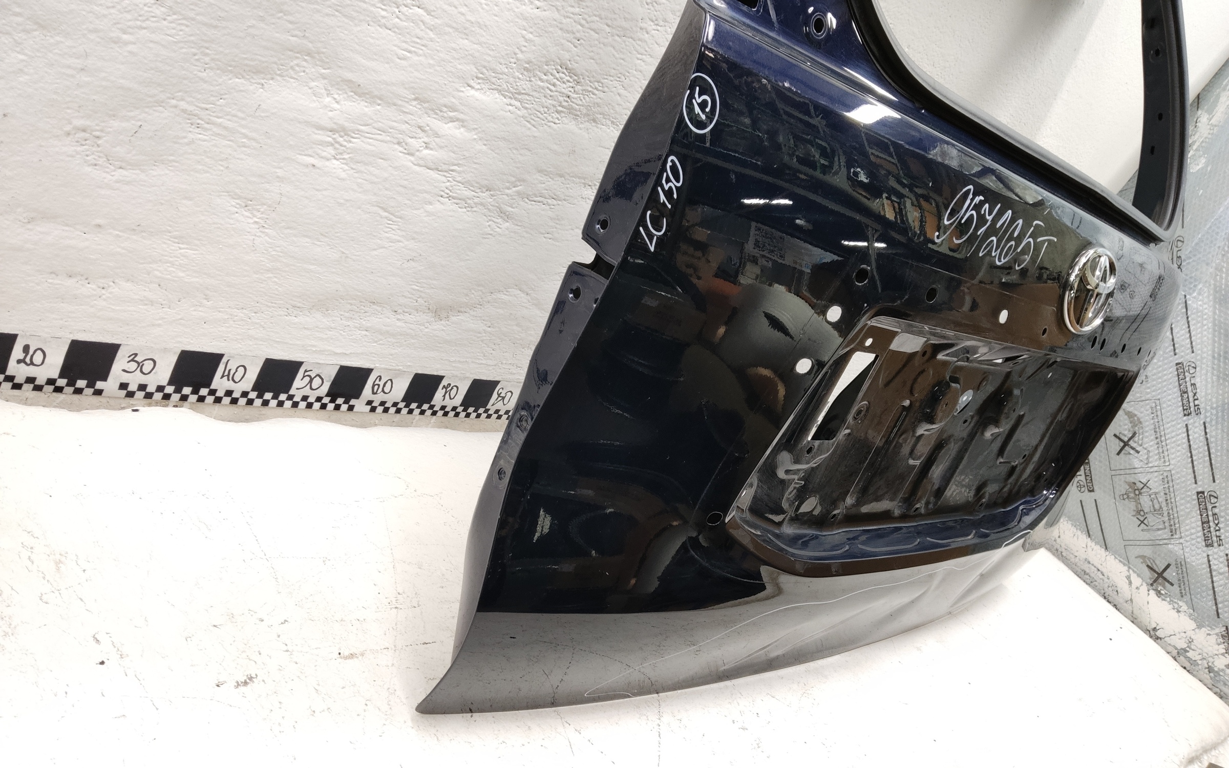 Крышка багажника Toyota Land Cruiser Prado 150 Restail 2