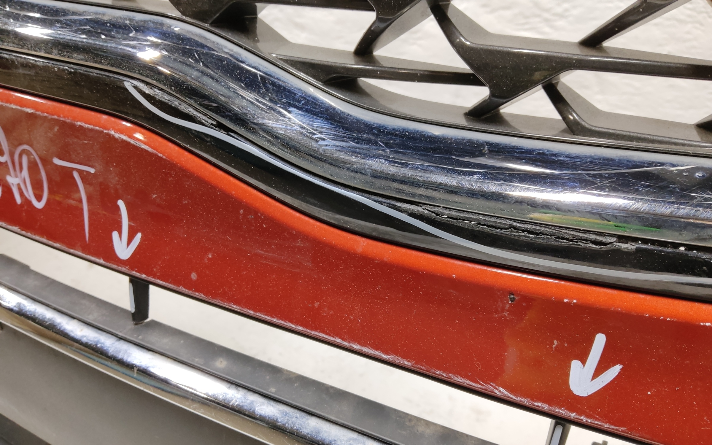 Бампер передний Kia Sportage 4 Restail