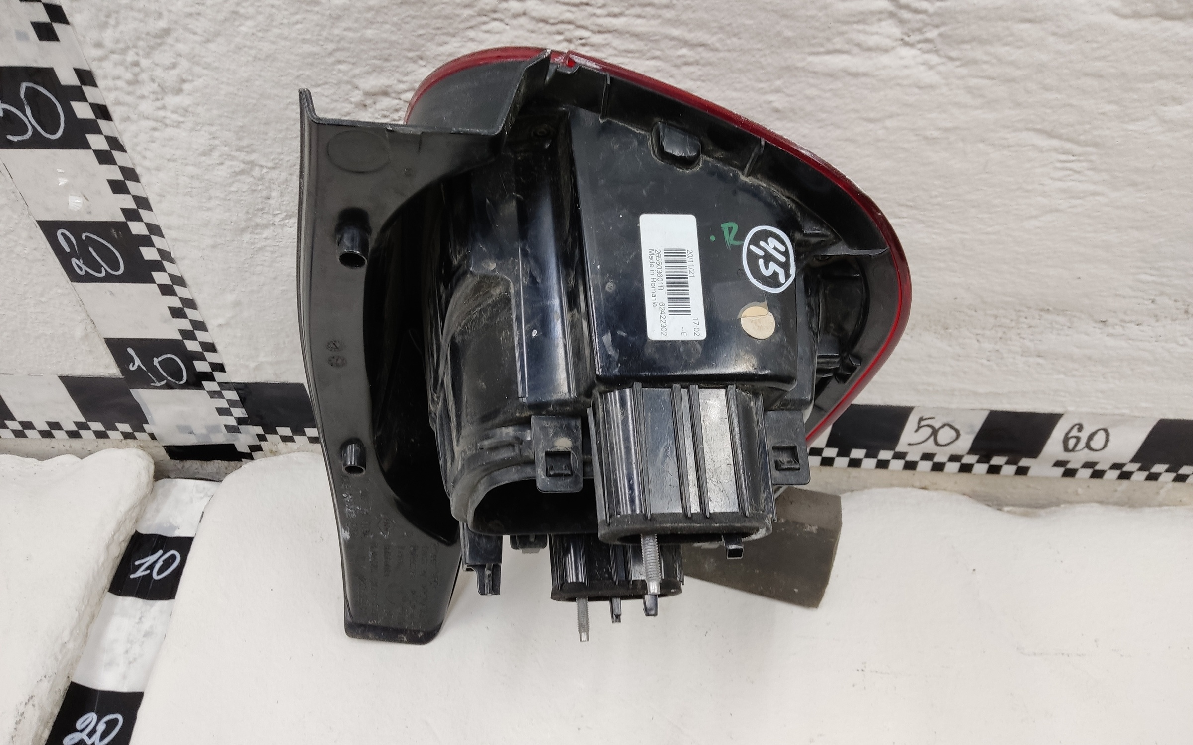 Фонарь задний правый Renault Duster 2