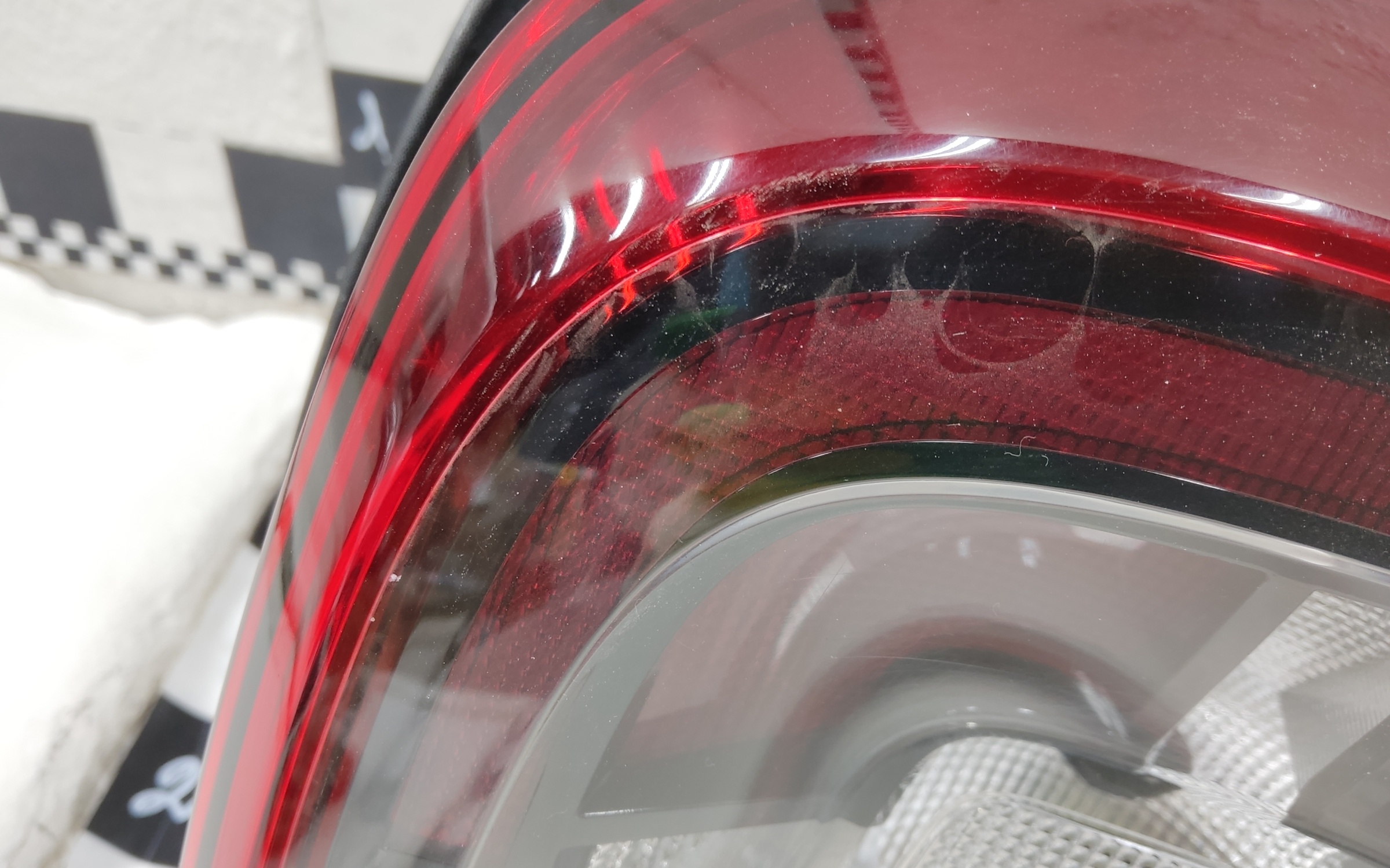 Фонарь задний правый Renault Duster 2