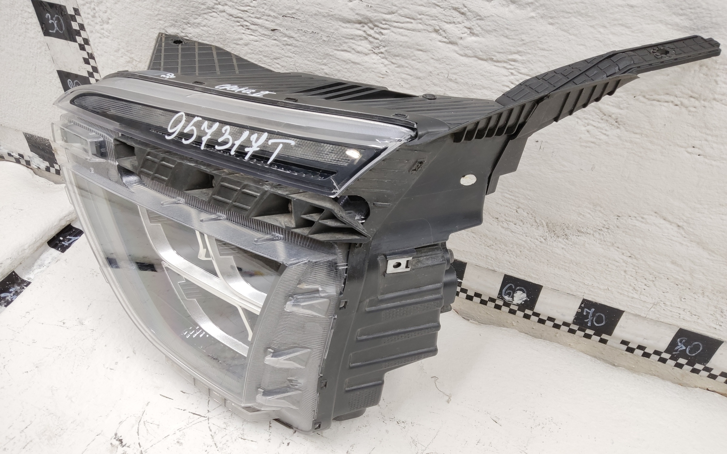 Фара передняя левая Hyundai Creta 2 LED