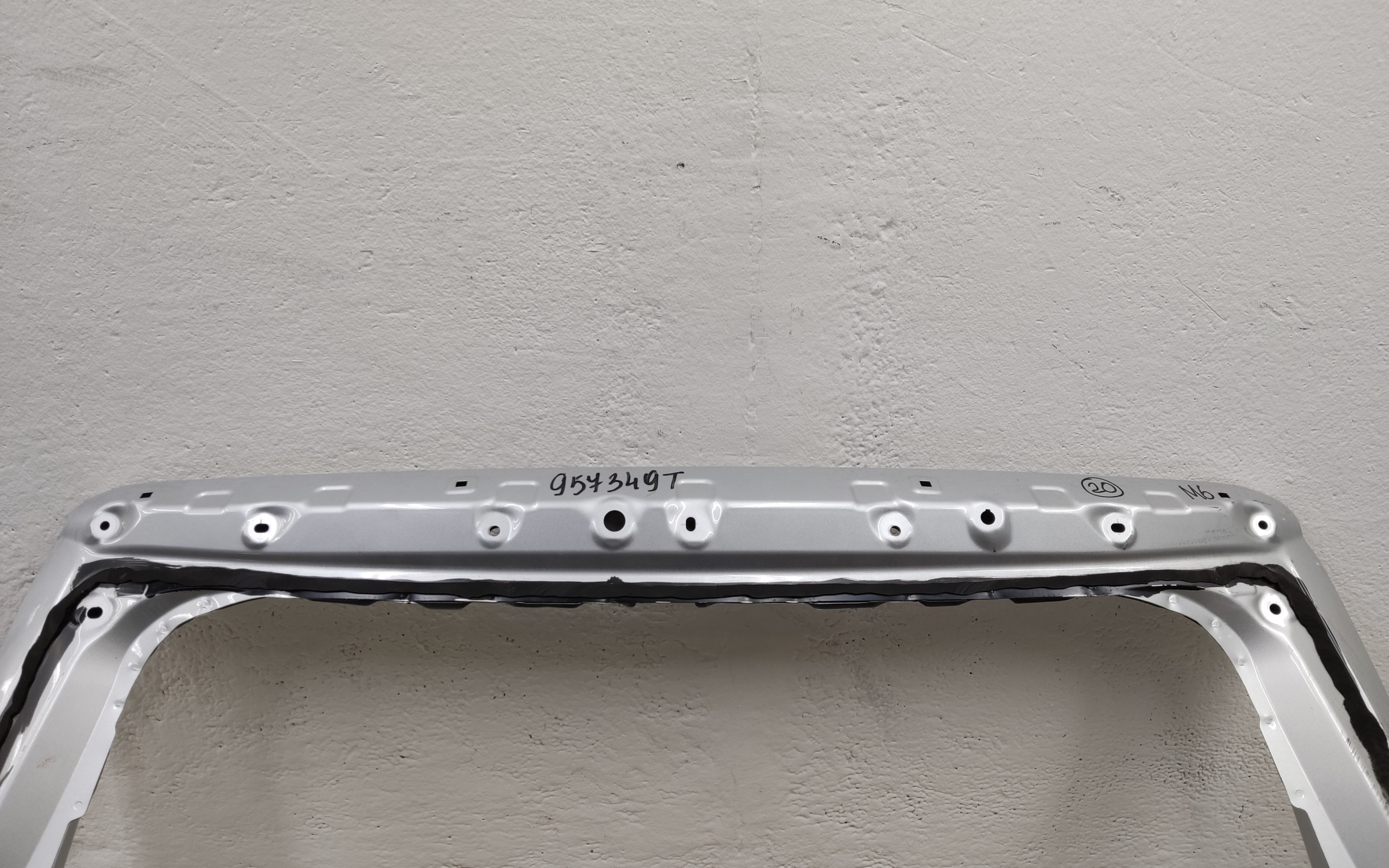 Крышка багажника Haval M6 2