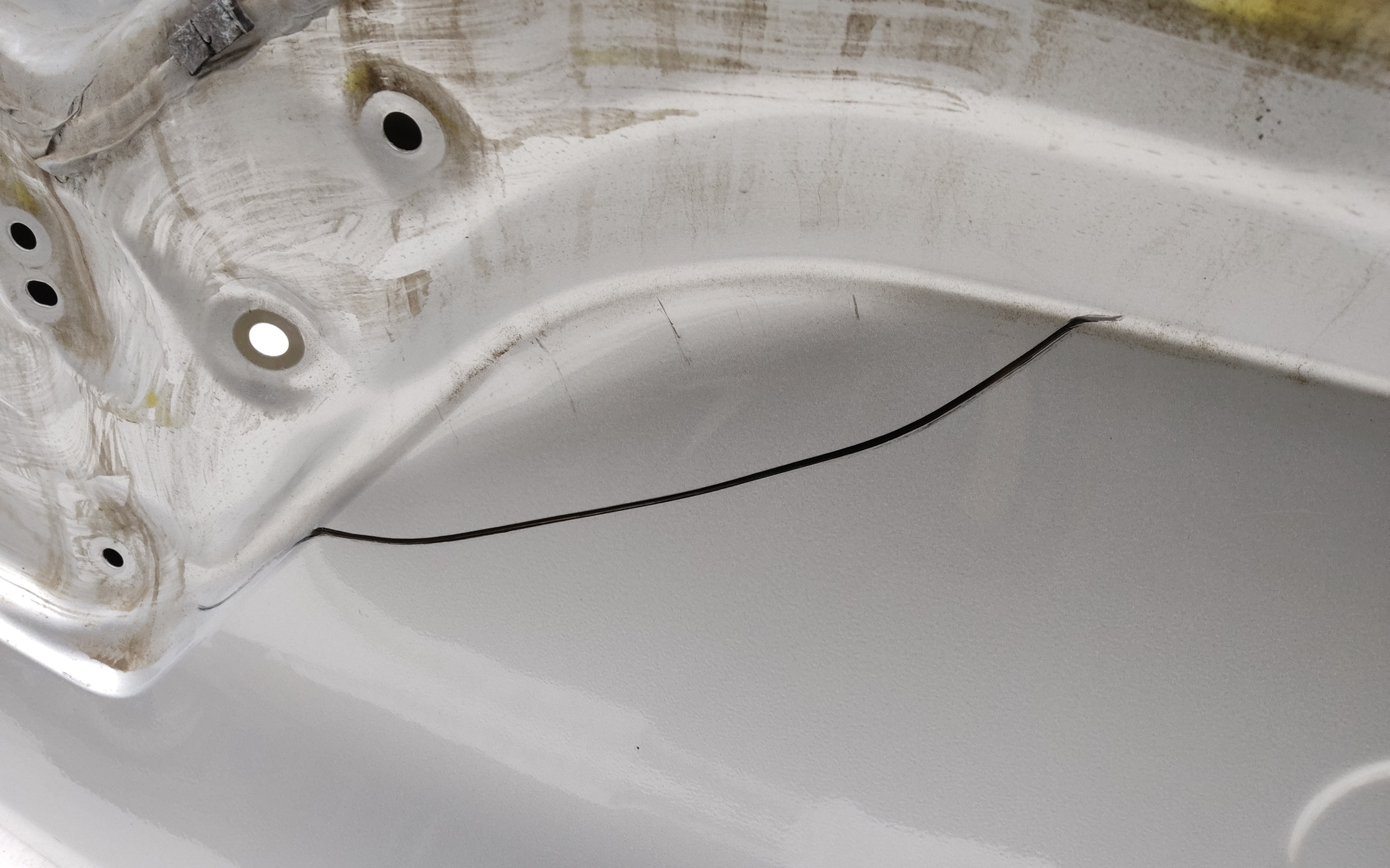 Крышка багажника Haval M6 2