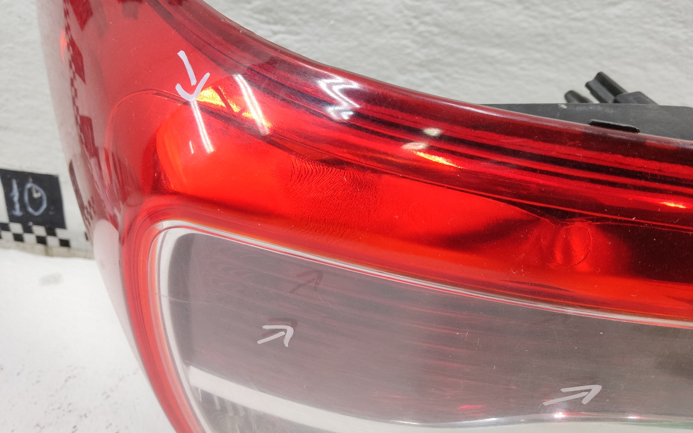 Фонарь задний левый наружный Renault Logan 2 " OEM "