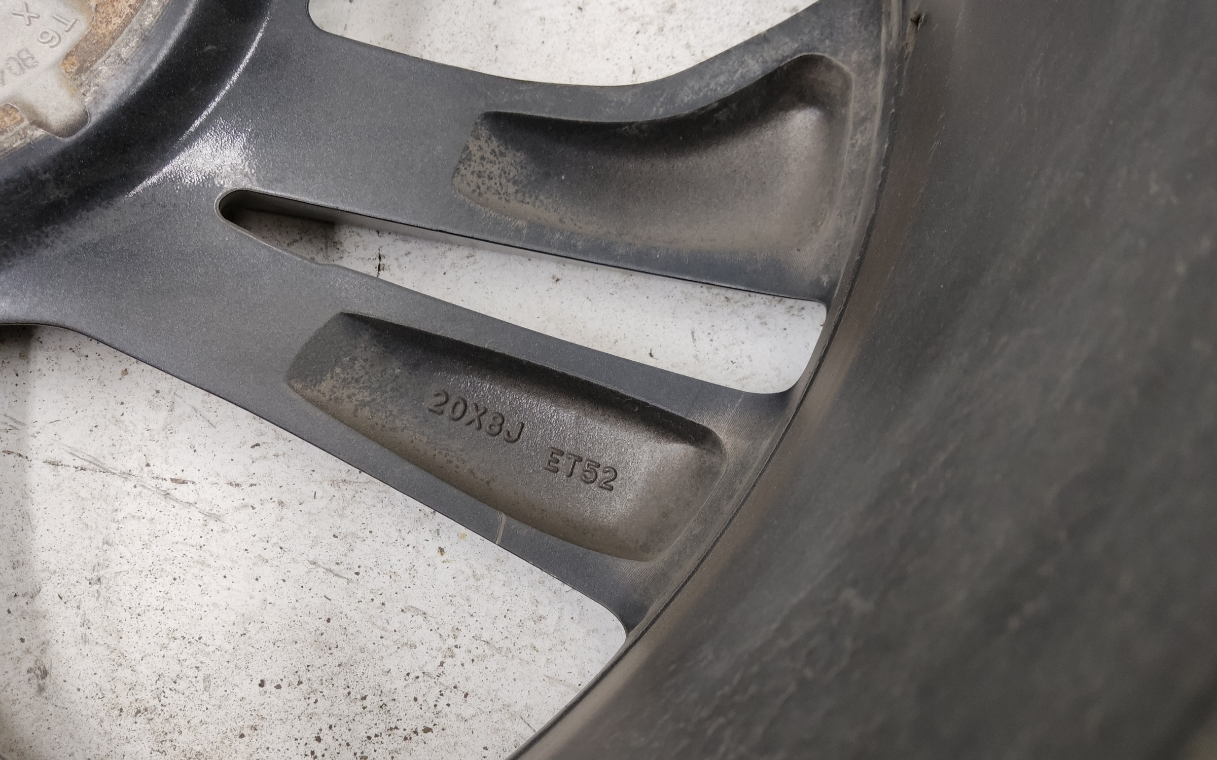 Диск колеса литой Geely Monjaro R20