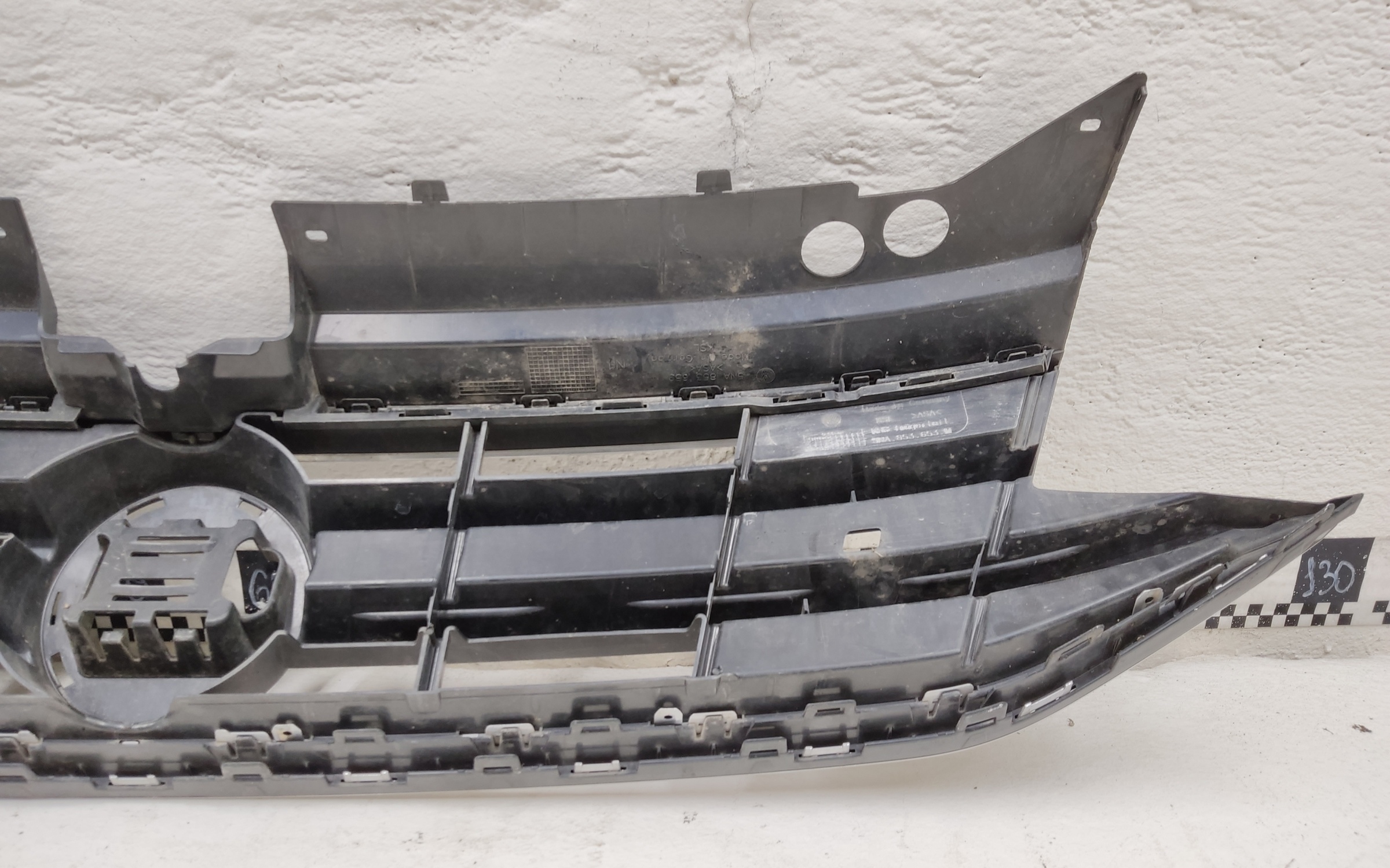Решетка радиатора Volkswagen Tiguan 2 Restail