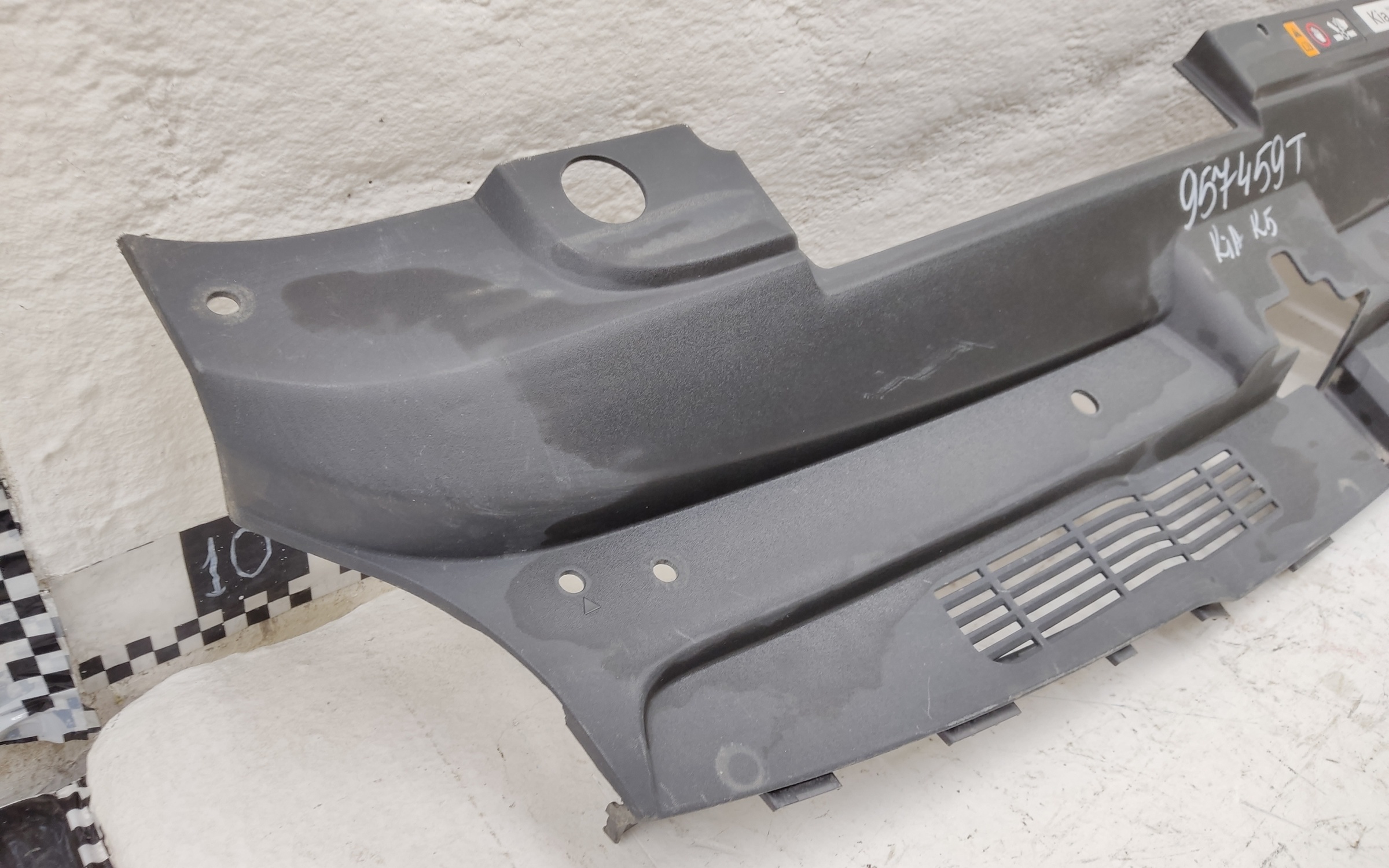 Накладка передней панели Kia K5 3