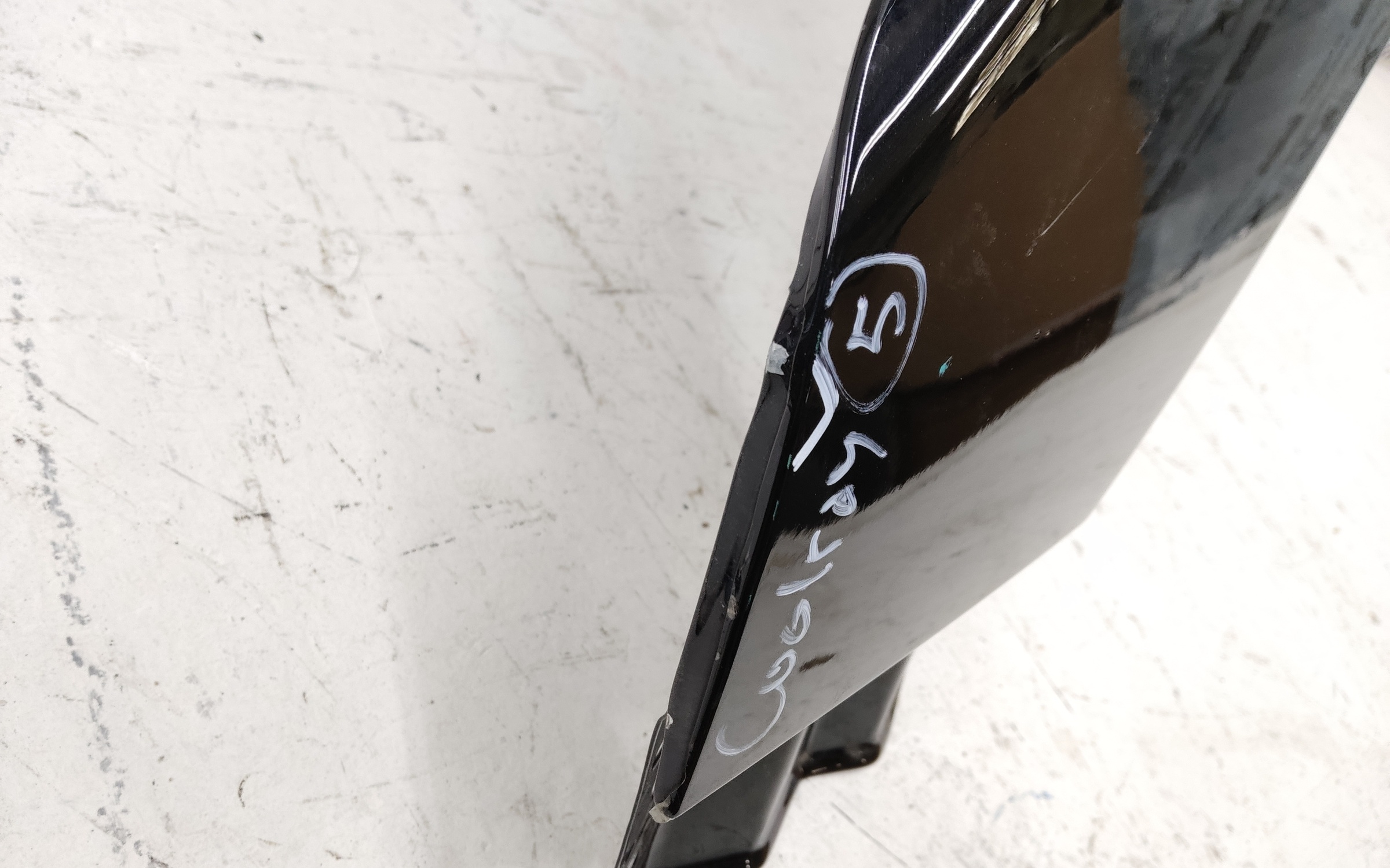 Крыло переднее левое Geely Coolray