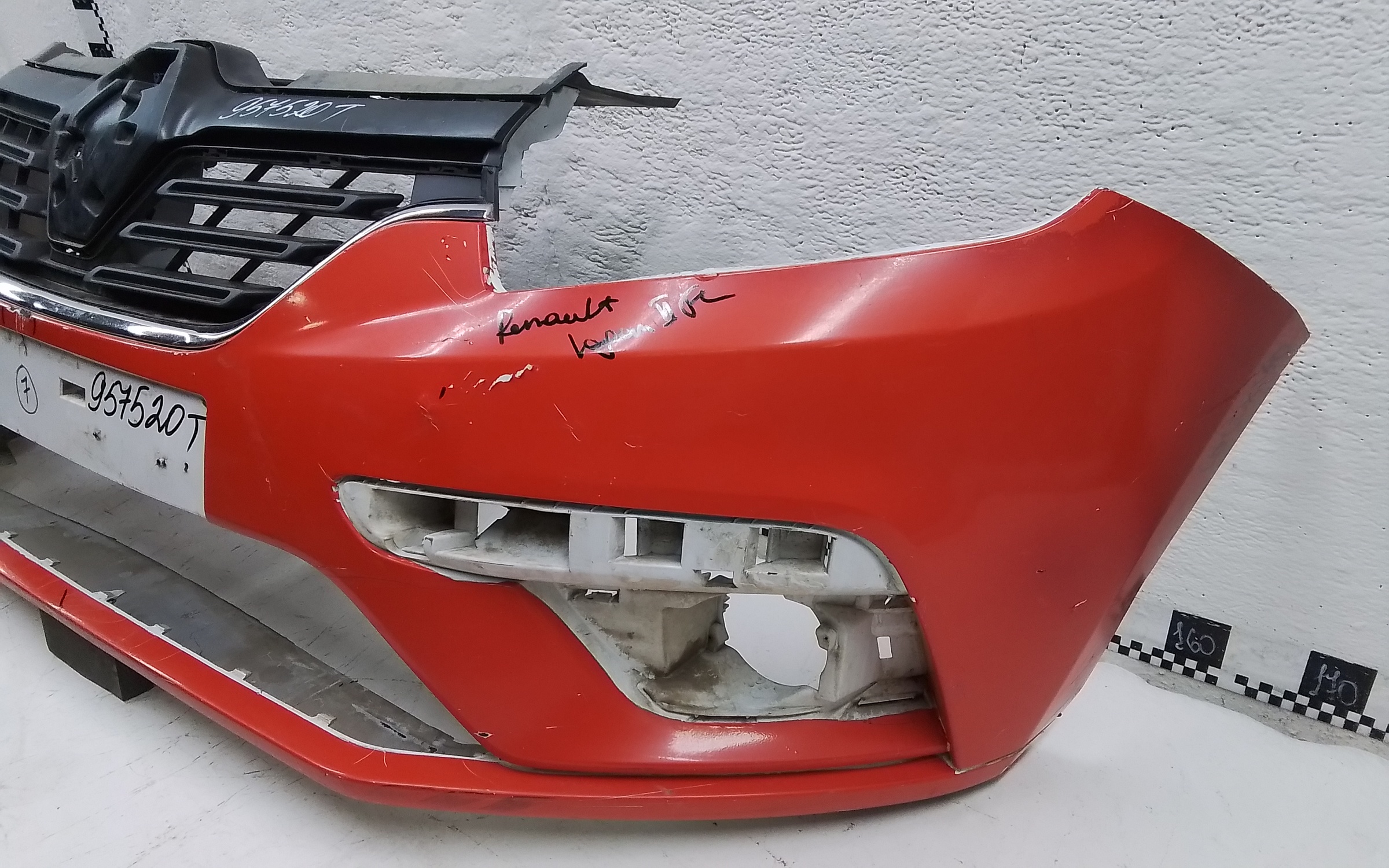 Бампер передний Renault Logan 2 Restail