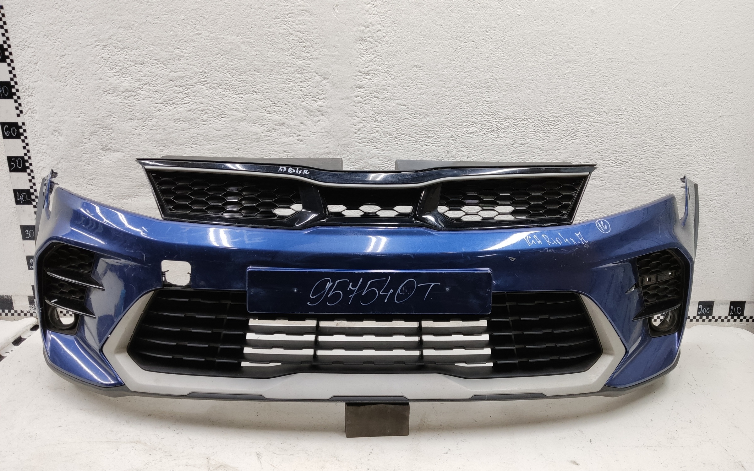 Бампер передний Kia Rio 4 X-Line Restail
