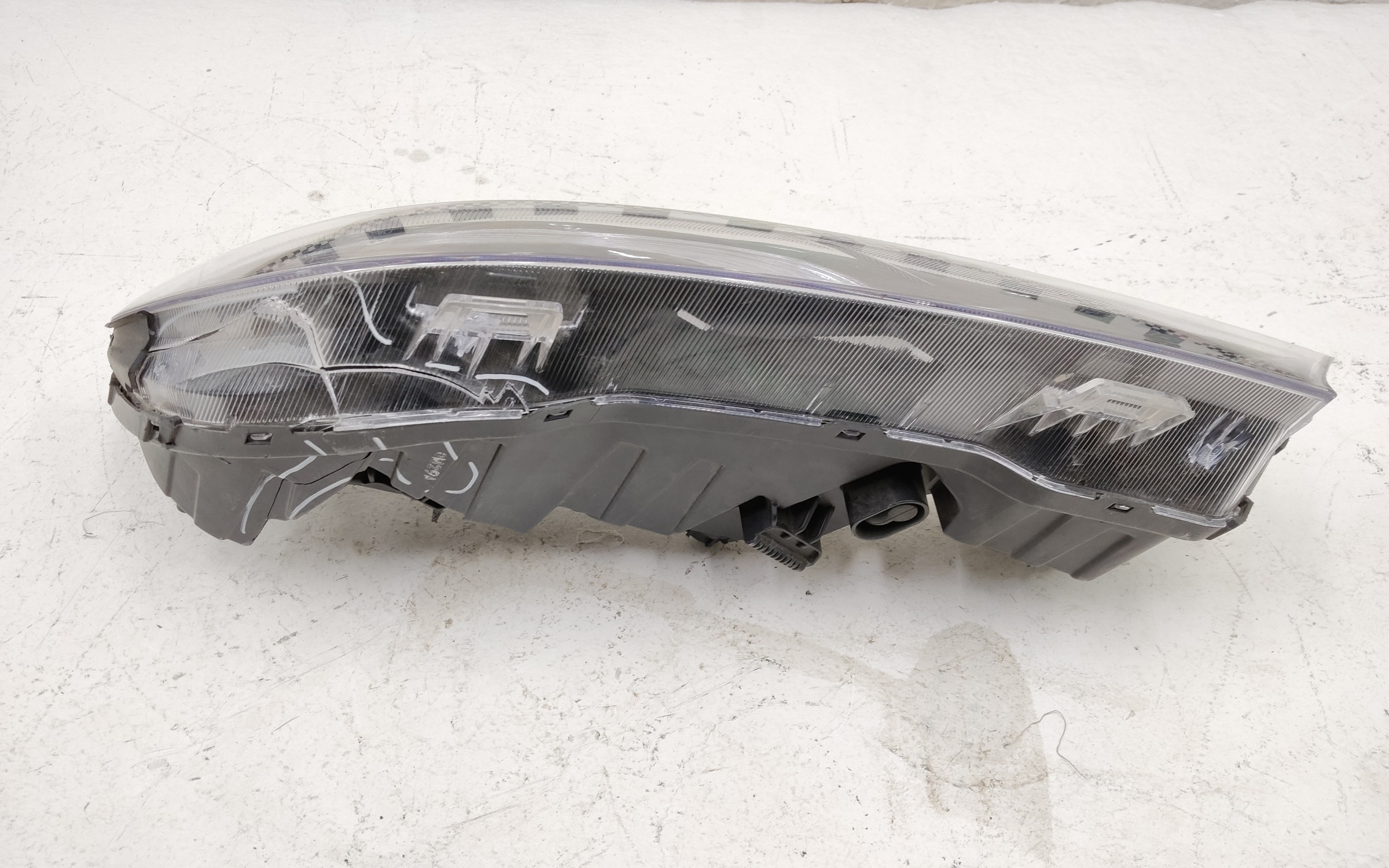 Фара дхо передняя правая Hyundai Palisade LED