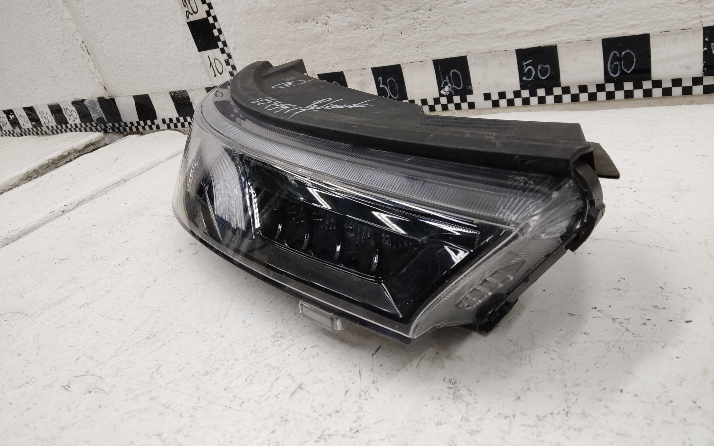 Фара дхо передняя правая Hyundai Palisade LED