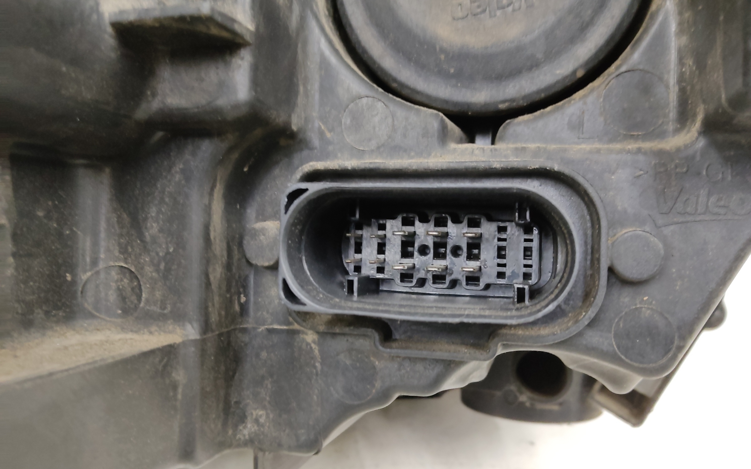 Фара передняя левая Skoda Rapid 2 LED