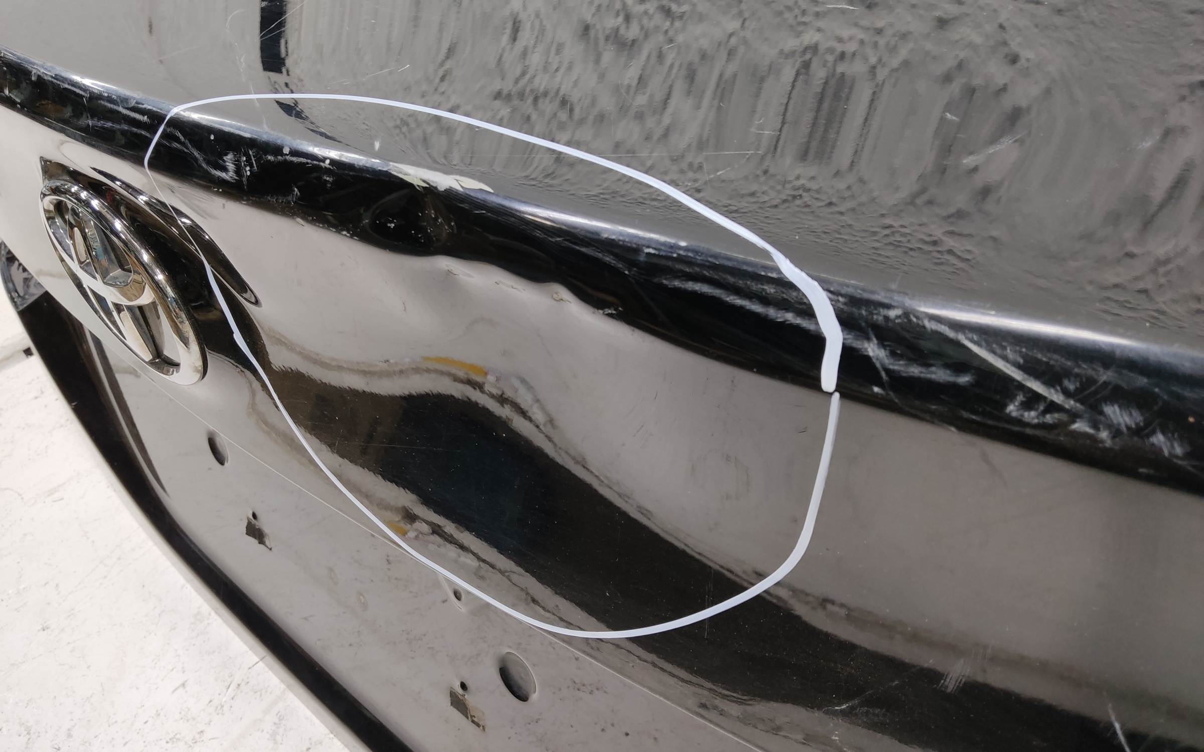 Крышка багажника Toyota Camry V70