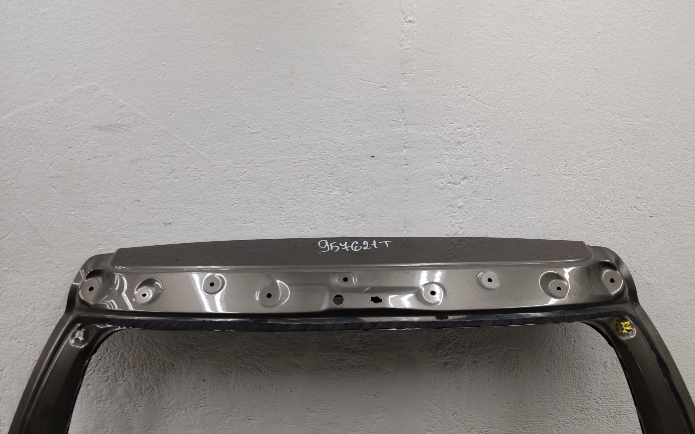 Крышка багажника Toyota RAV4 CA40 Restail