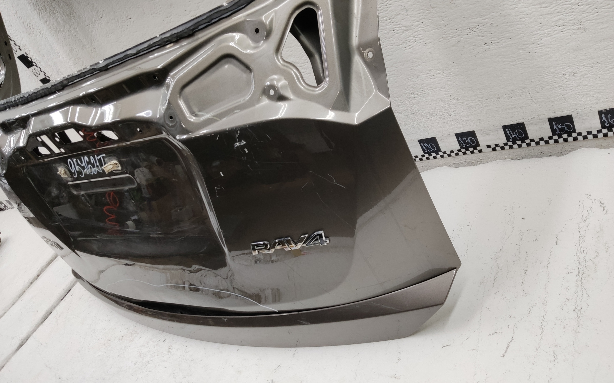 Крышка багажника Toyota RAV4 CA40 Restail
