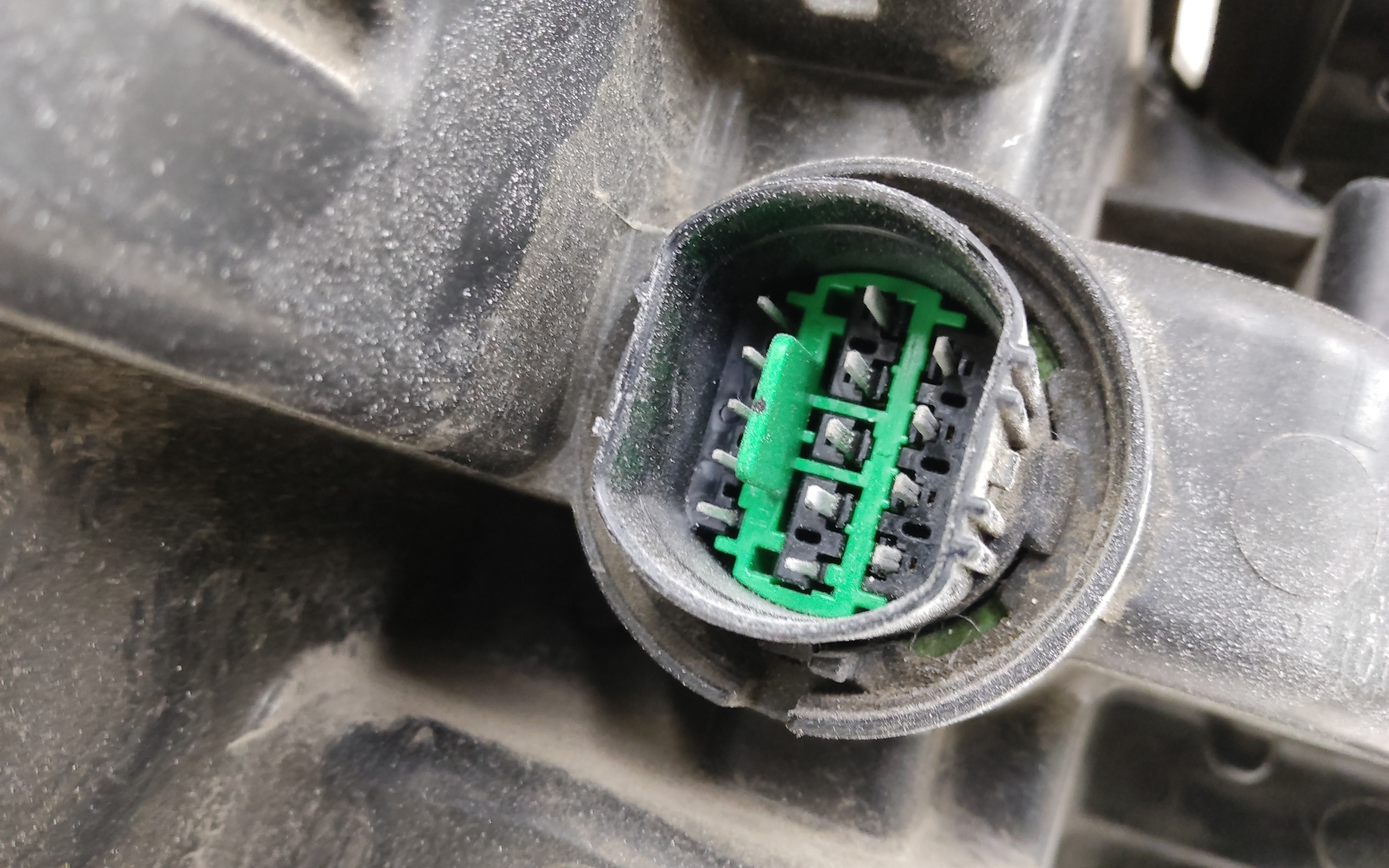 Фара передняя левая Kia Sorento 3 Restail LED