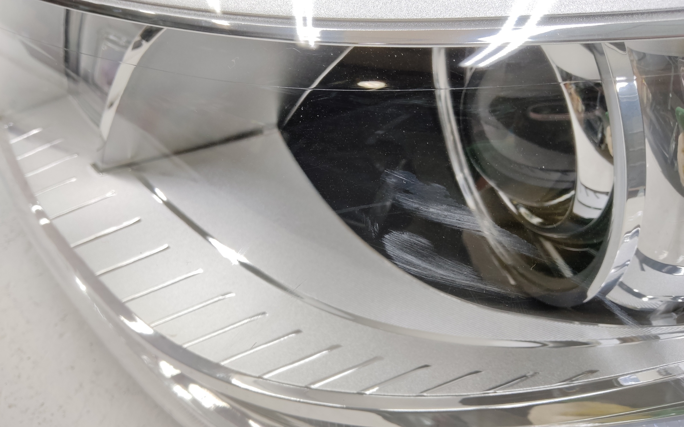 Фара передняя левая Haval H9 Restail ксенон