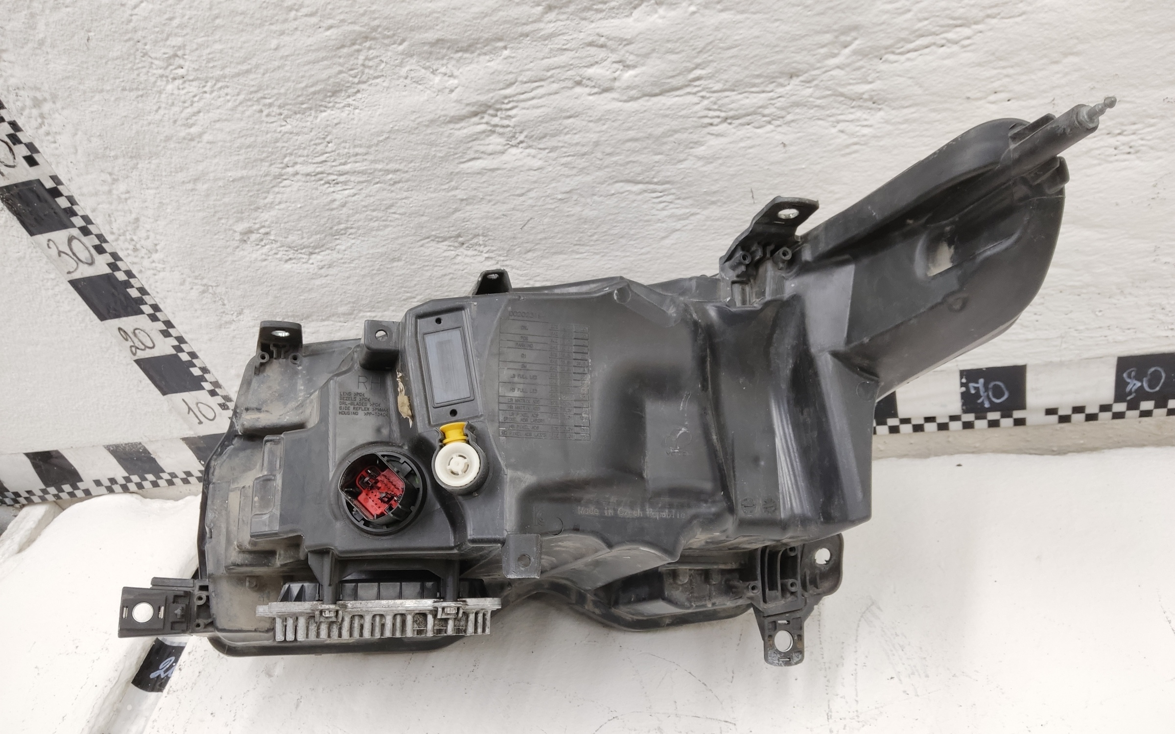 Фара передняя правая Land Rover Range Rover 4 Restail LED