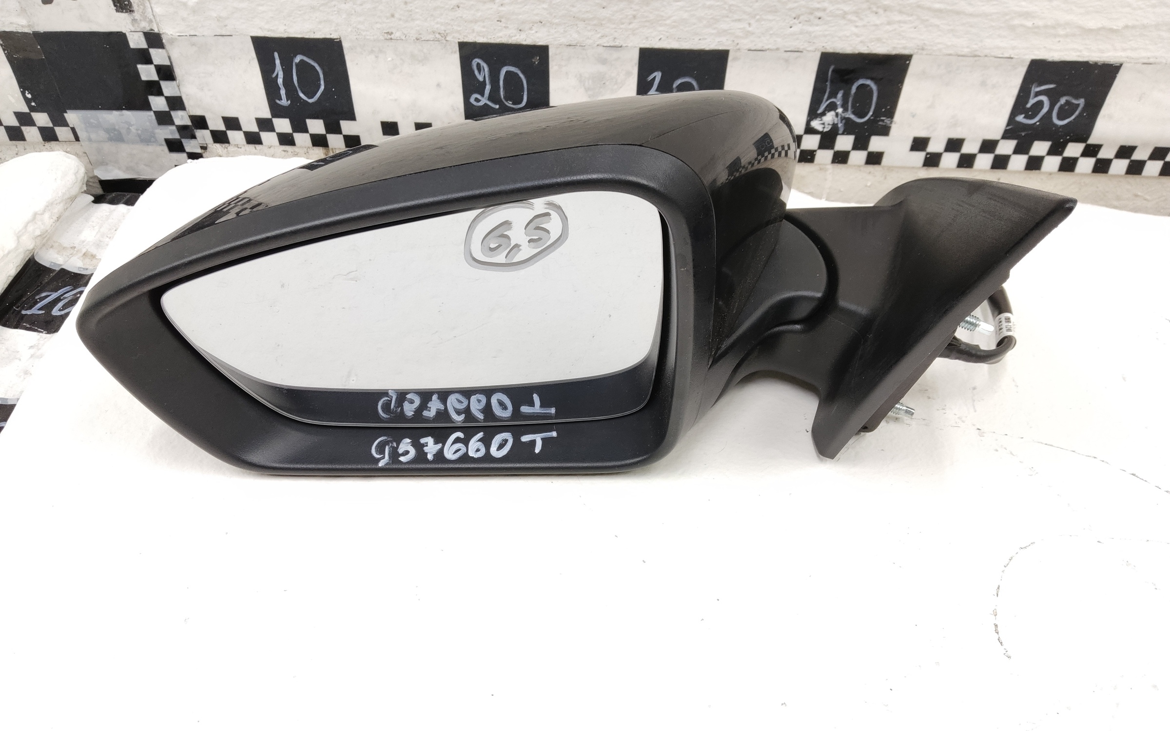 Зеркало левое Geely Emgrand 2 6 контактов