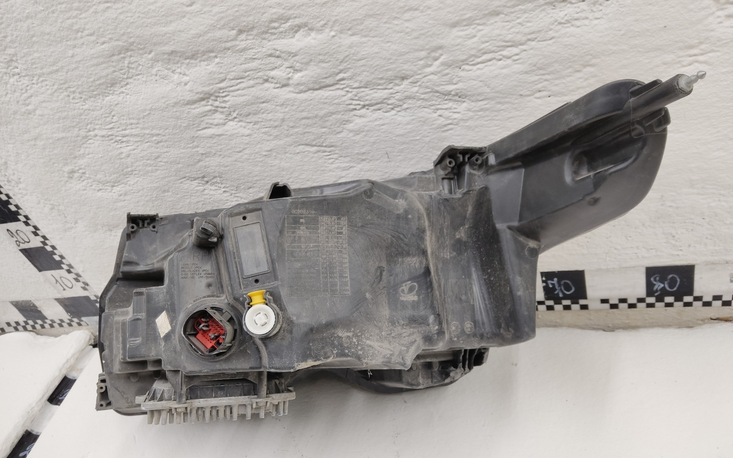 Фара передняя правая Land Rover Range Rover 4 Restail LED