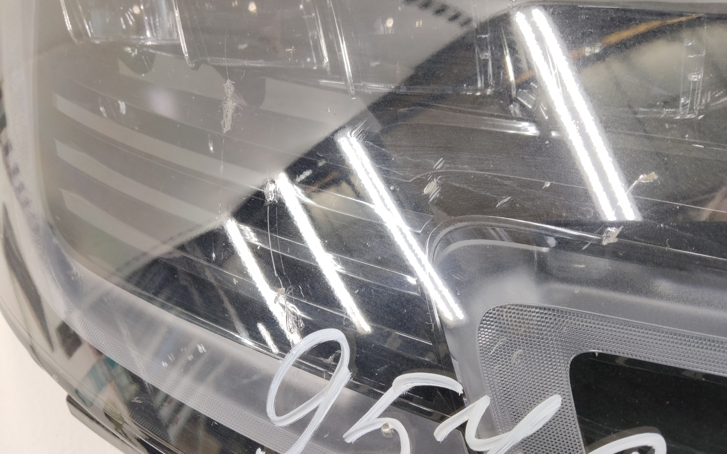 Фара передняя правая Land Rover Range Rover 4 Restail LED
