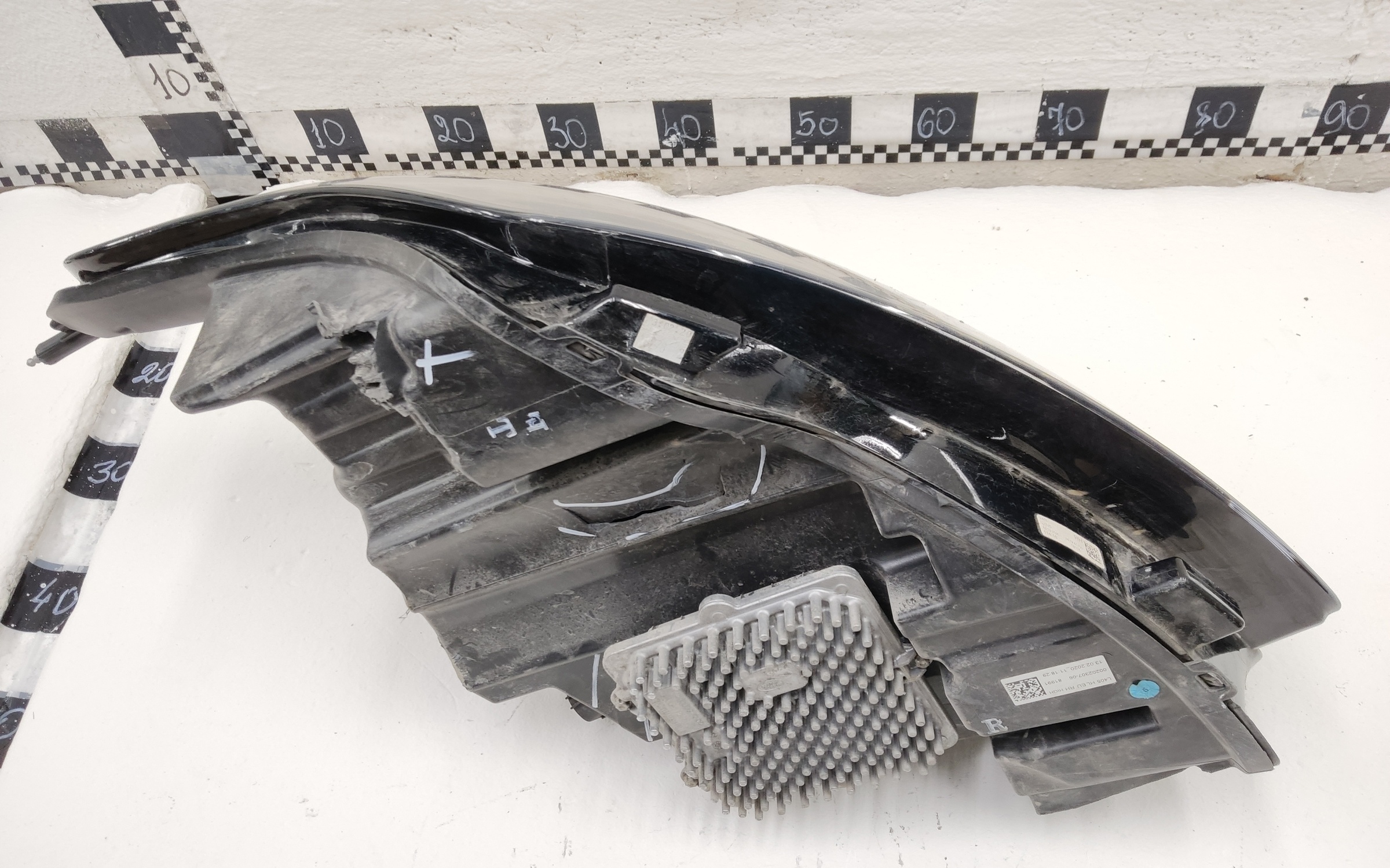 Фара передняя правая Land Rover Range Rover 4 Restail LED
