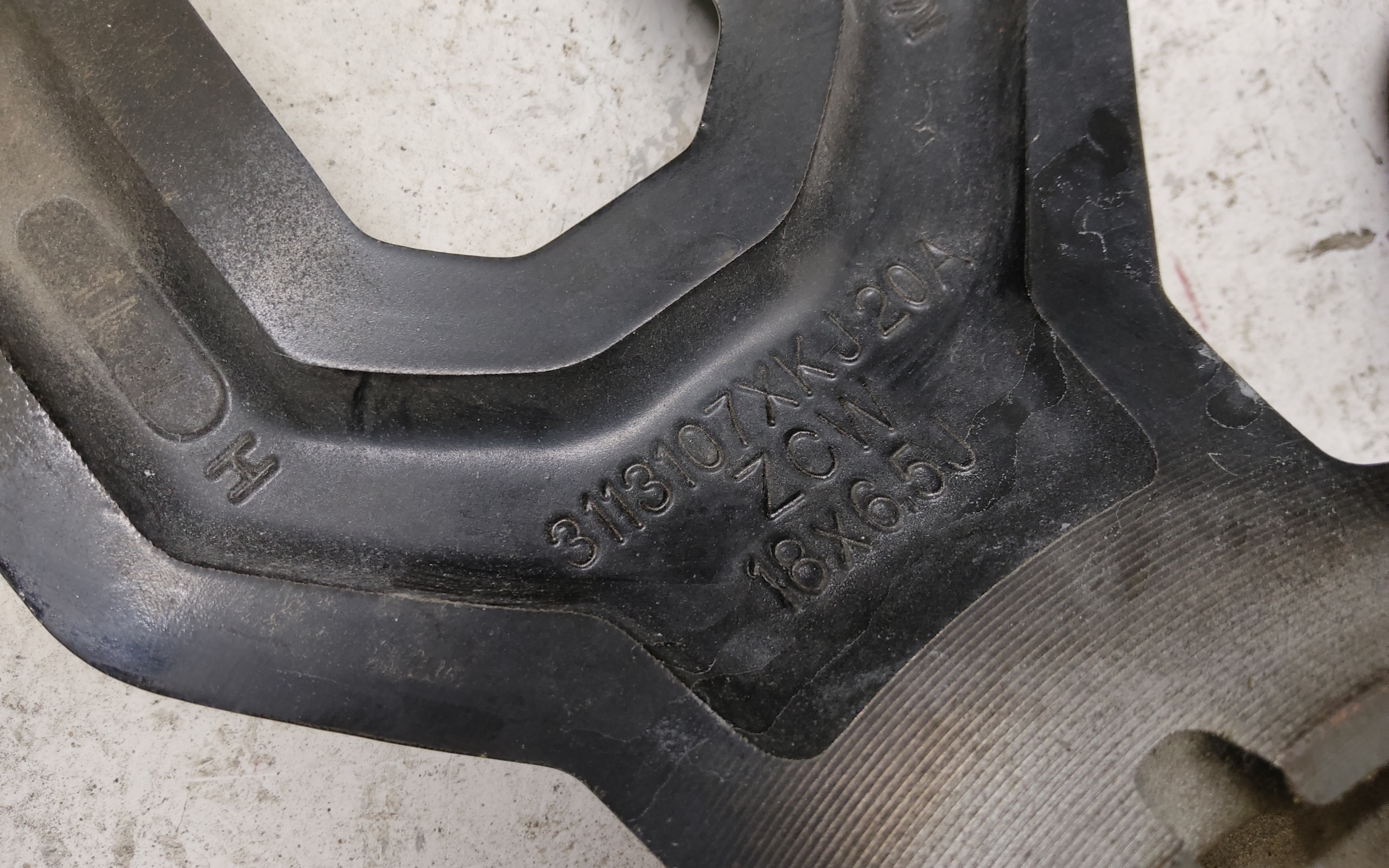 Диск колеса литой Haval H3 R18