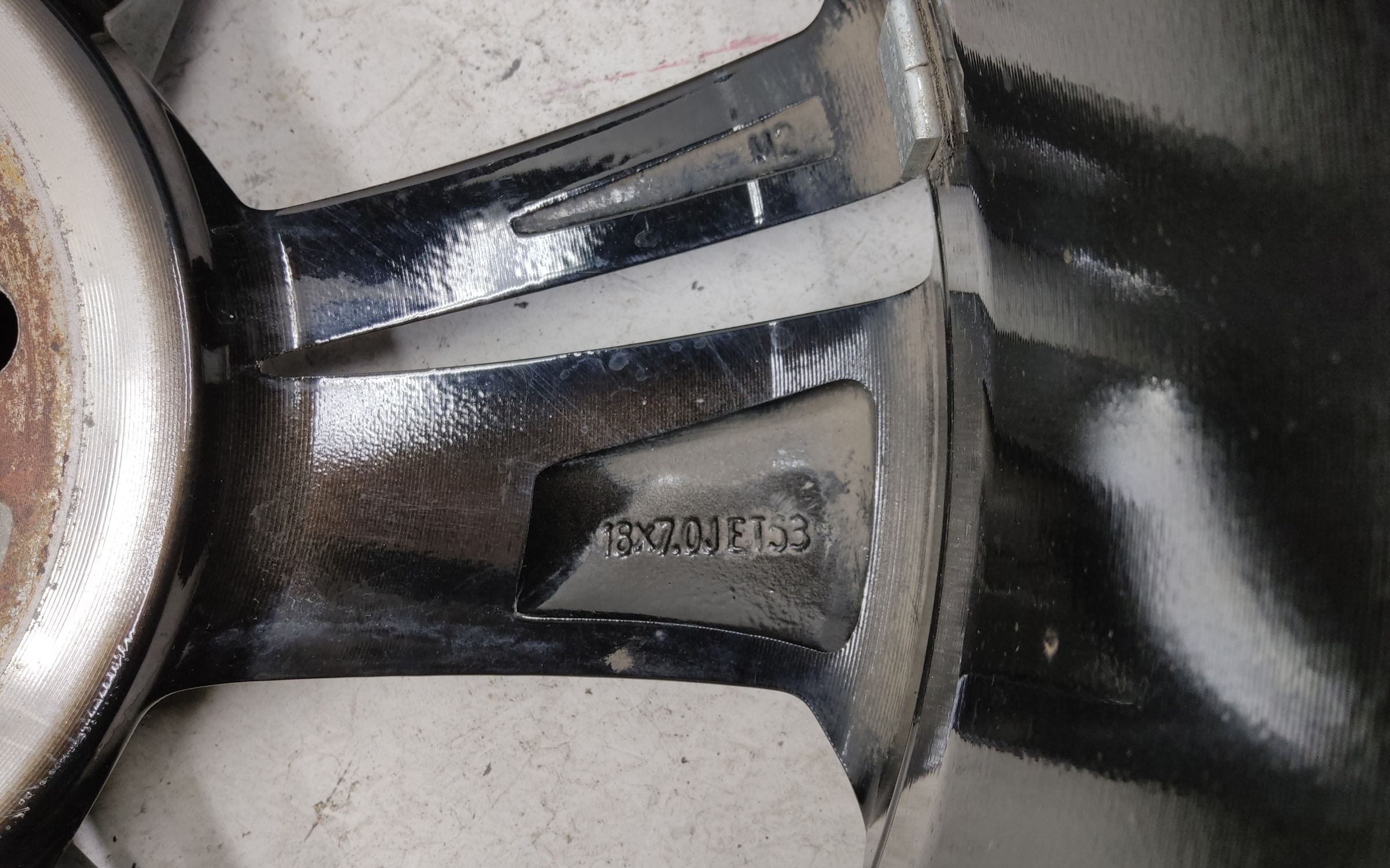 Диск колеса литой Geely Coolray Restail R18