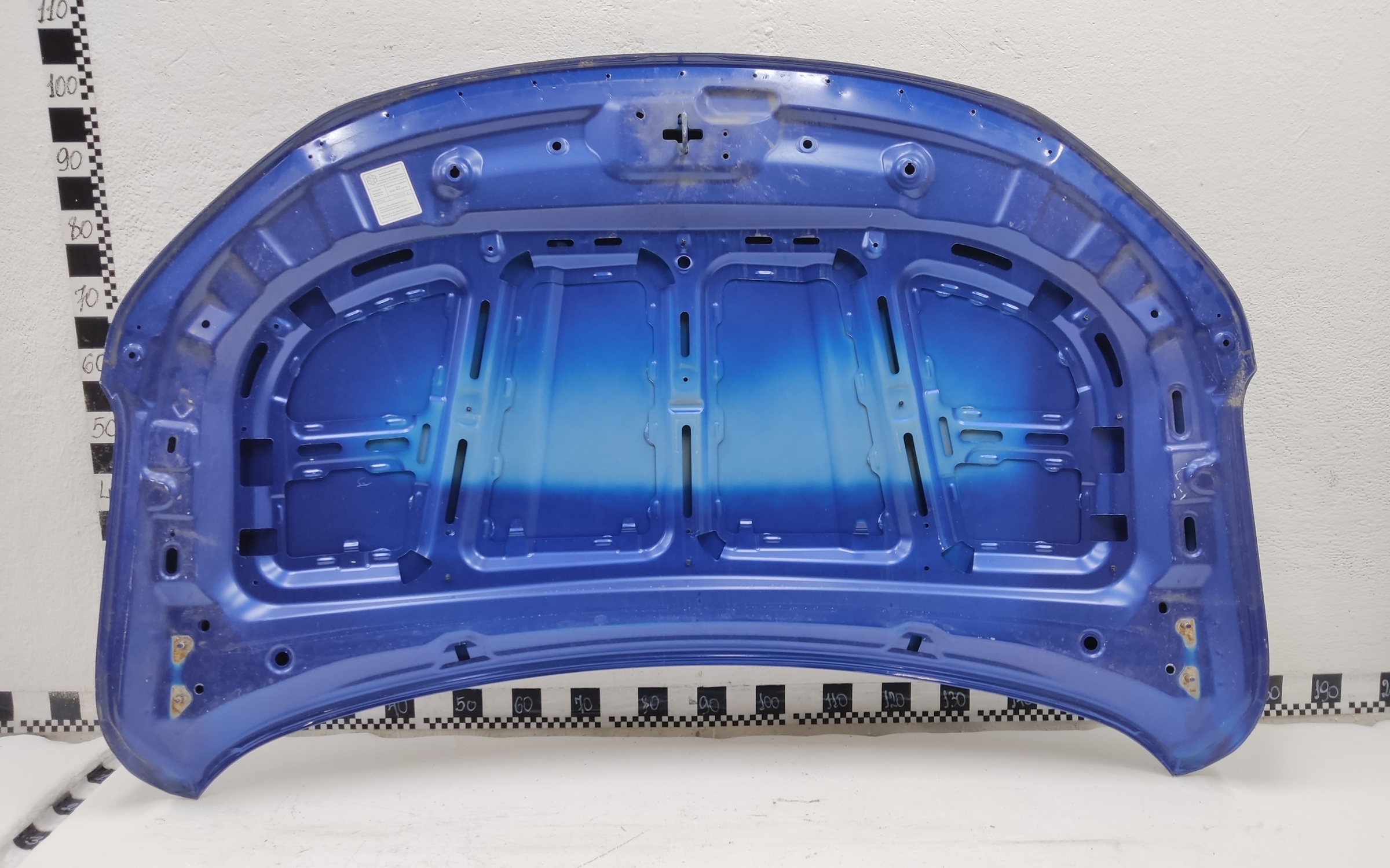 Капот Geely Coolray