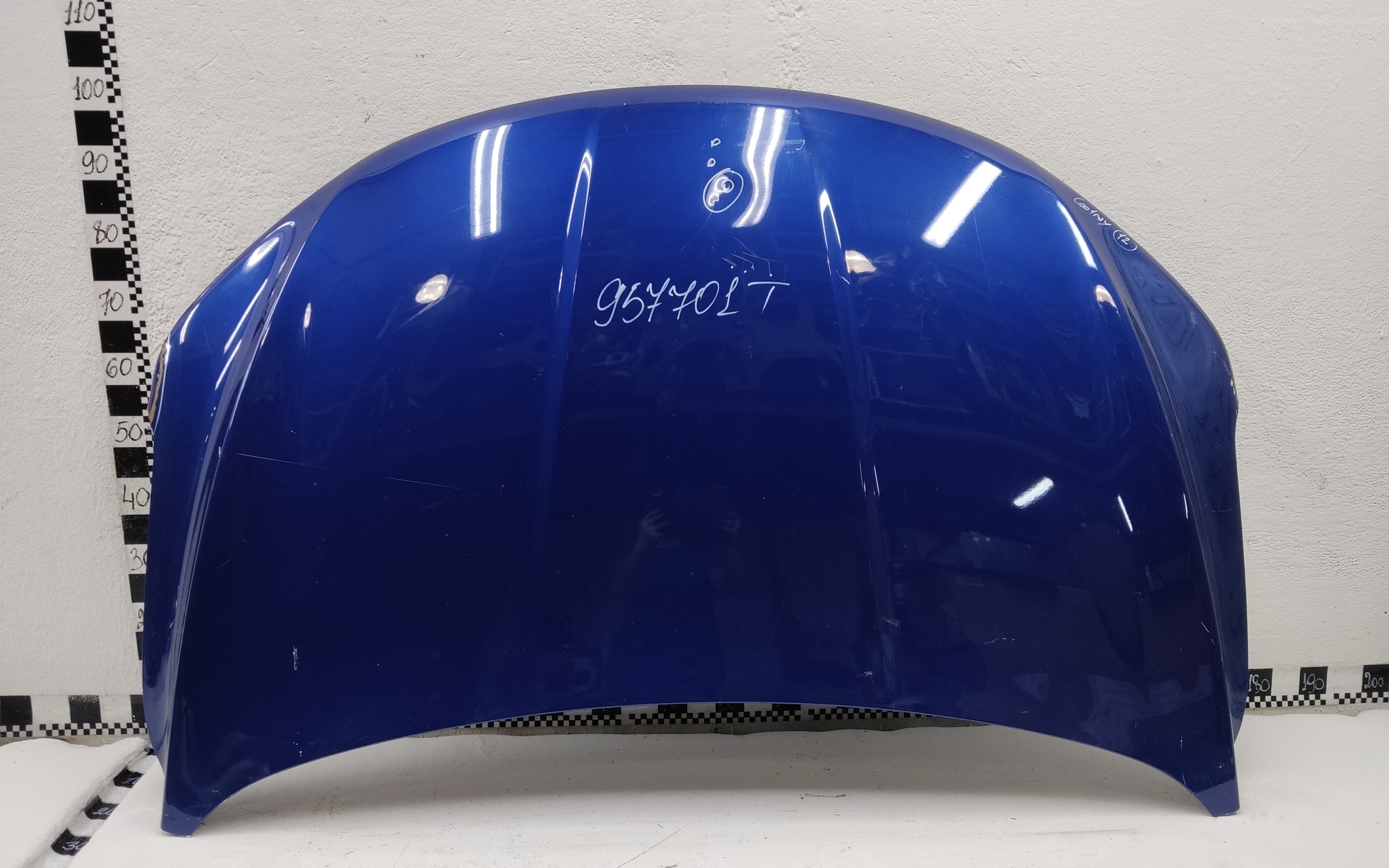 Капот Geely Coolray