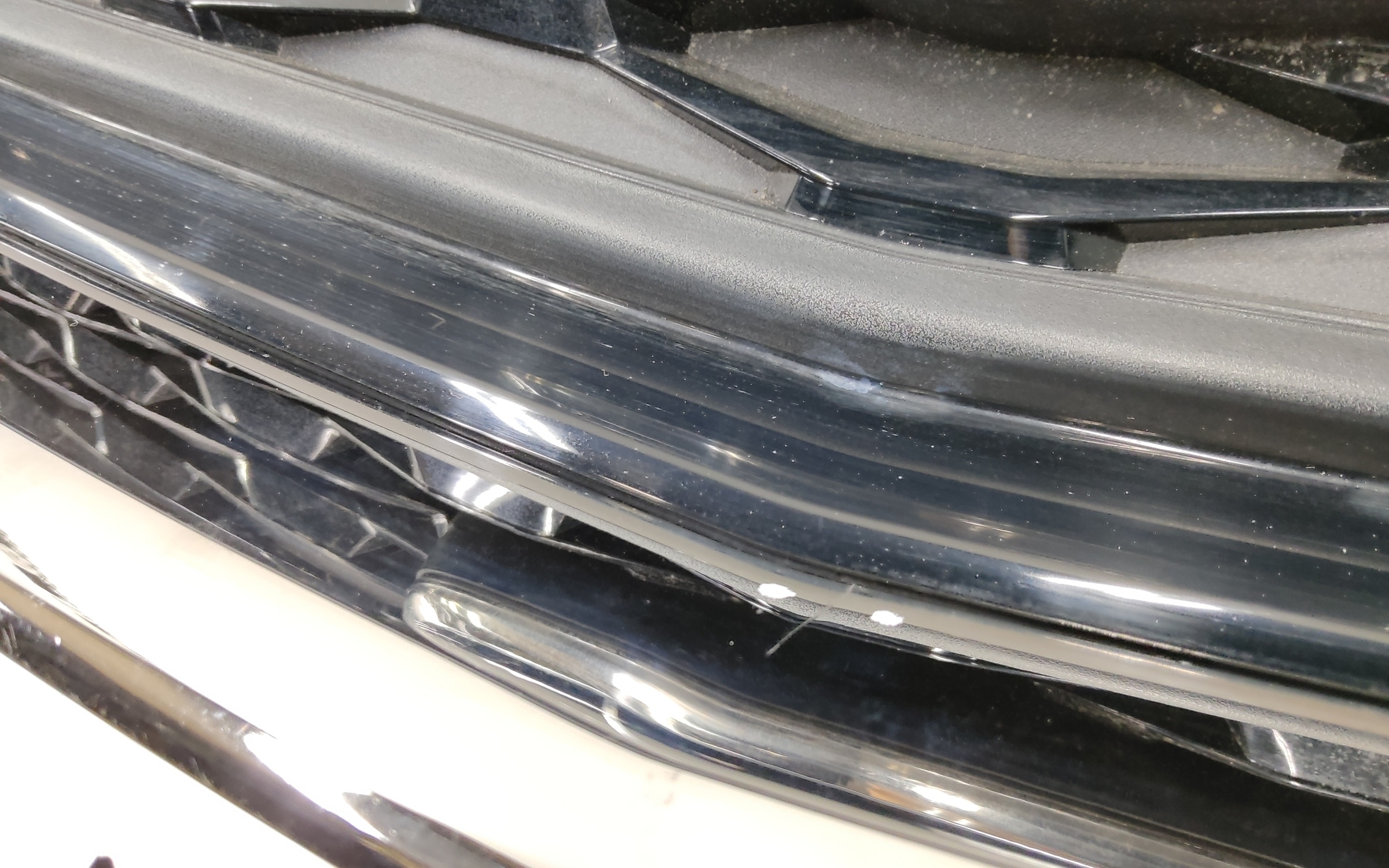 Бампер передний Geely Tugella 1 Restail
