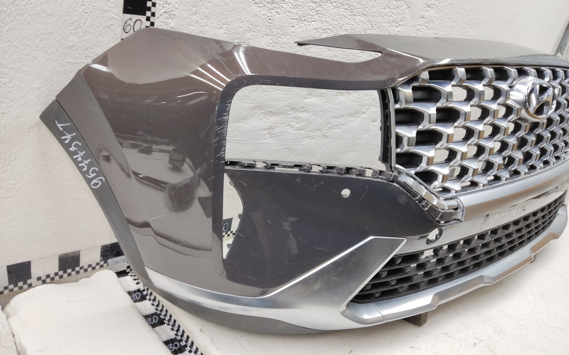 Бампер передний Hyundai Santa Fe 4 Restail