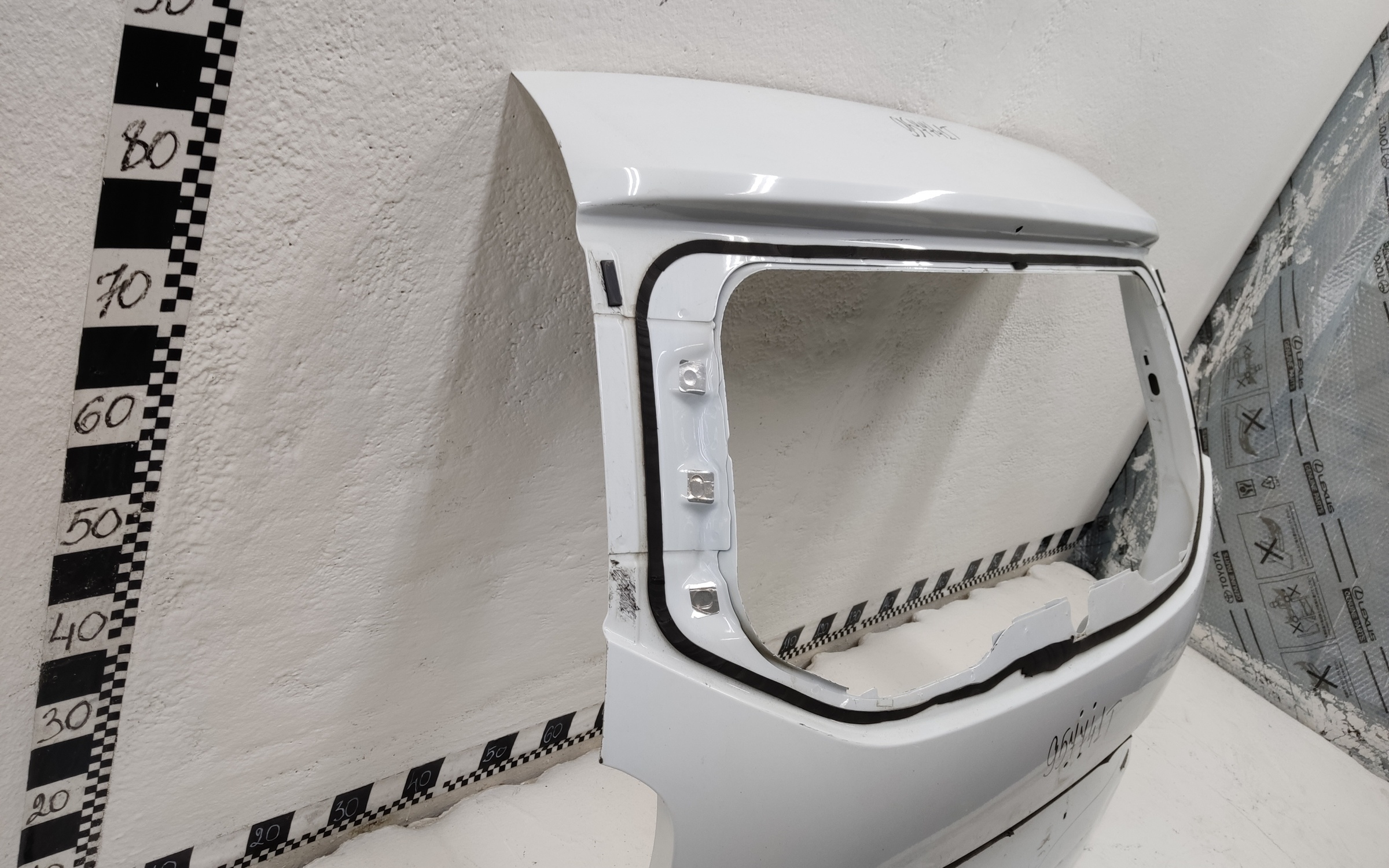 Крышка багажника Renault Duster 2