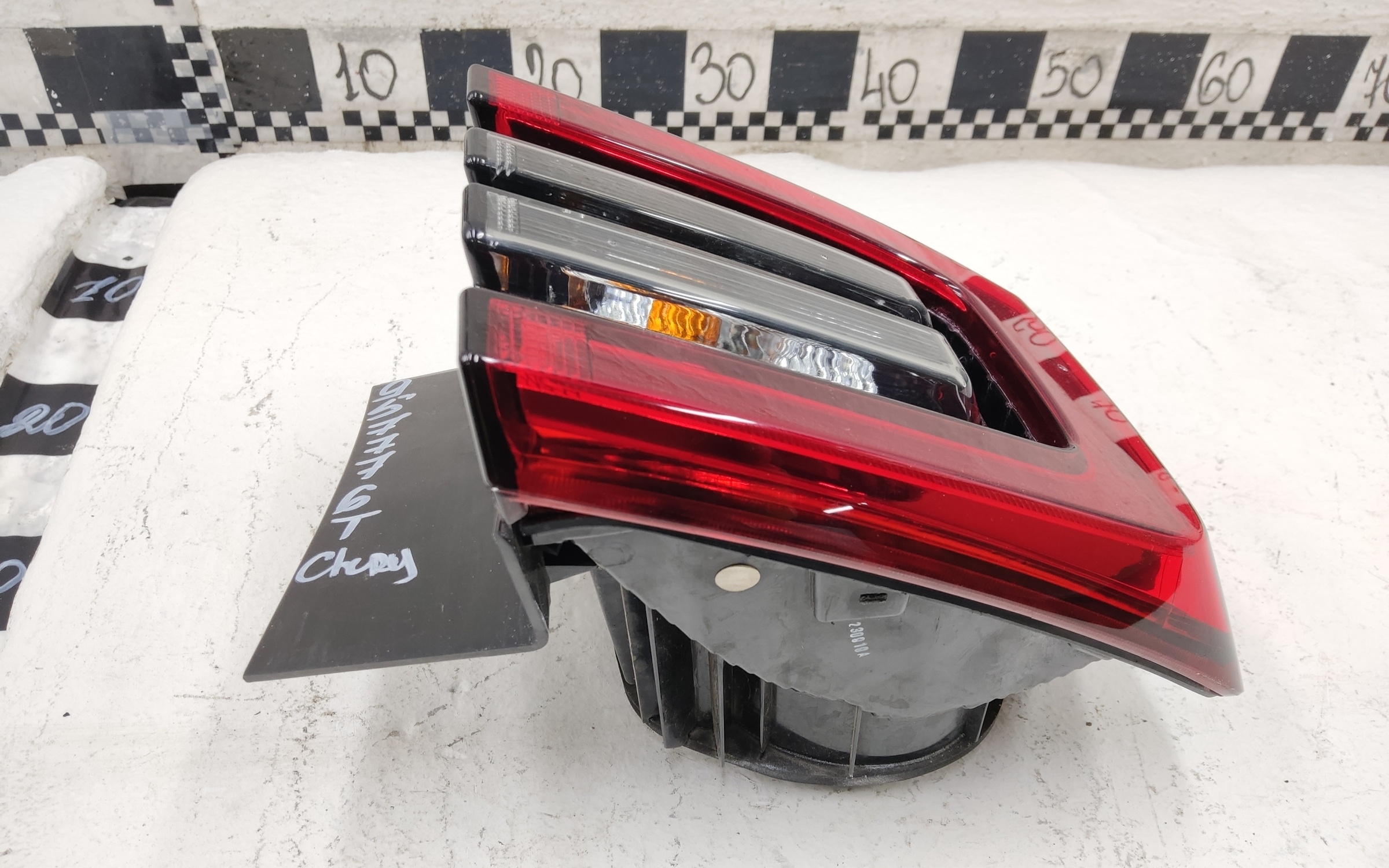 Фонарь задний правый наружный Chery Tiggo 4 Pro
