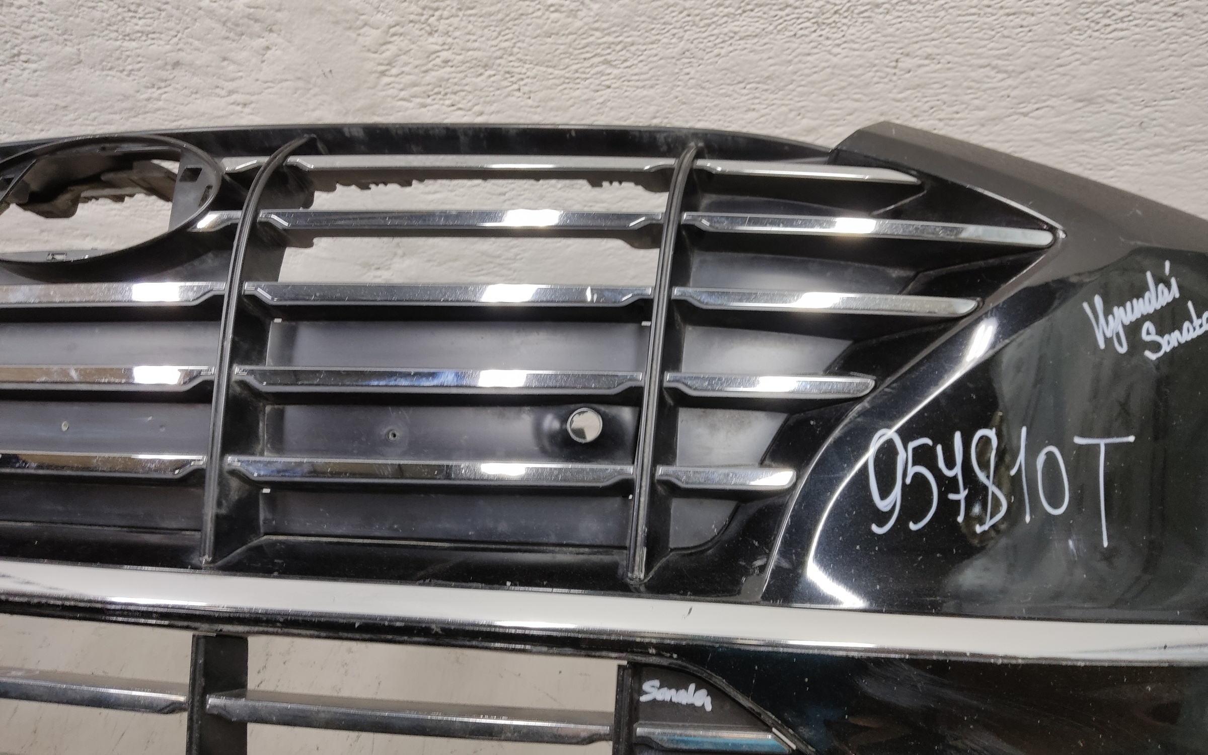 Бампер передний Hyundai Sonata 8