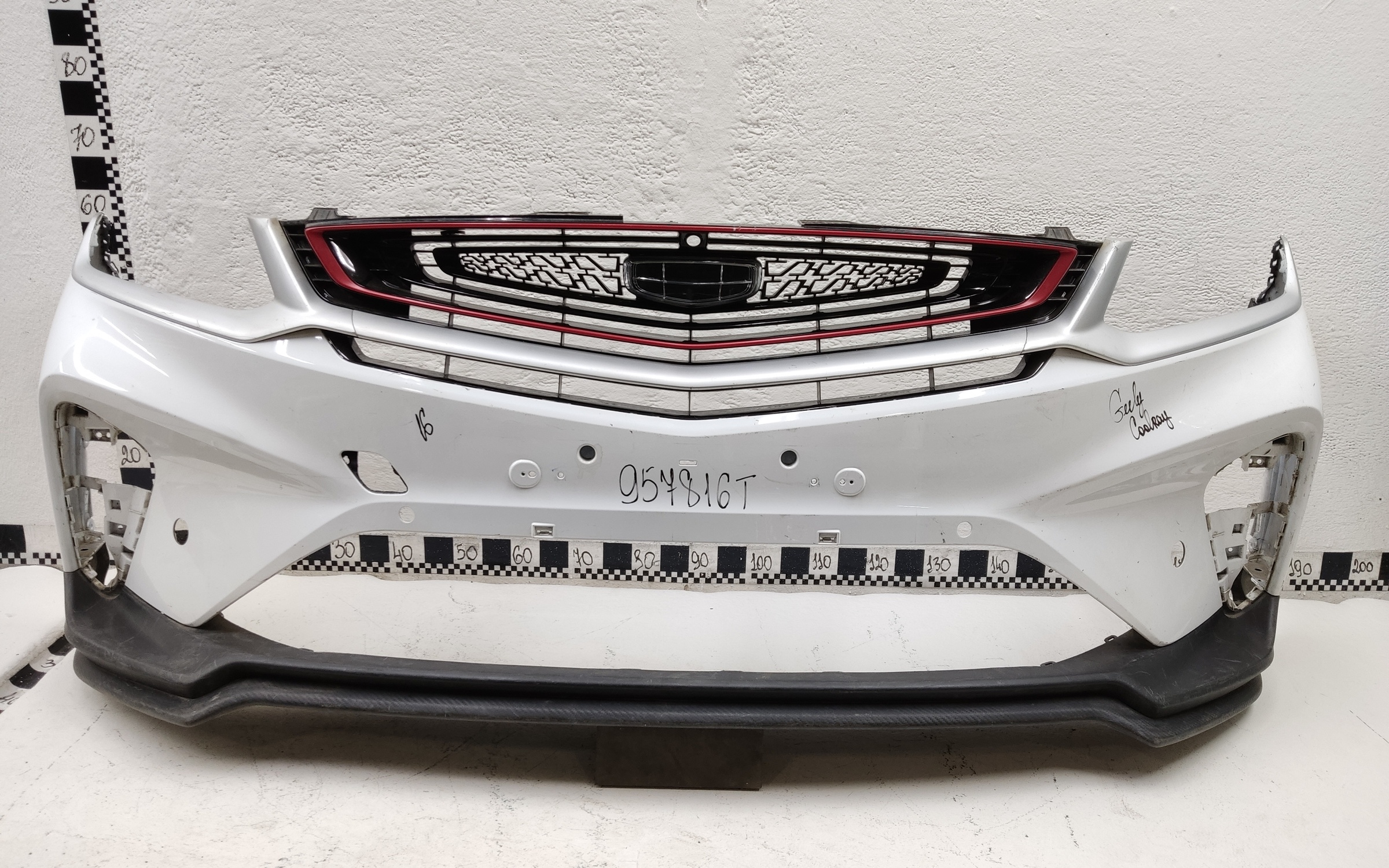 Бампер передний Geely Coolray под парктроник
