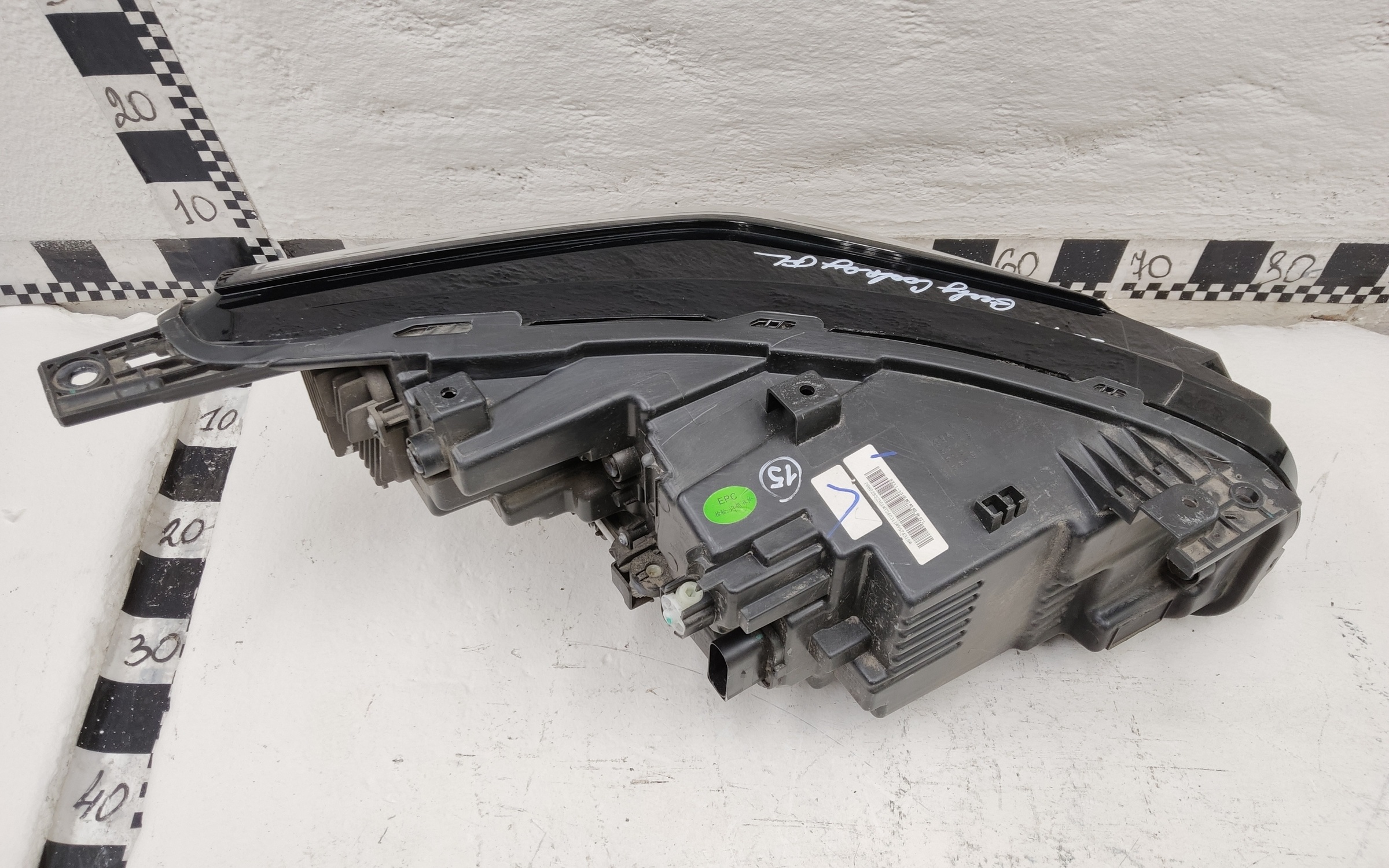 Фара передняя левая Geely Coolray Restail LED
