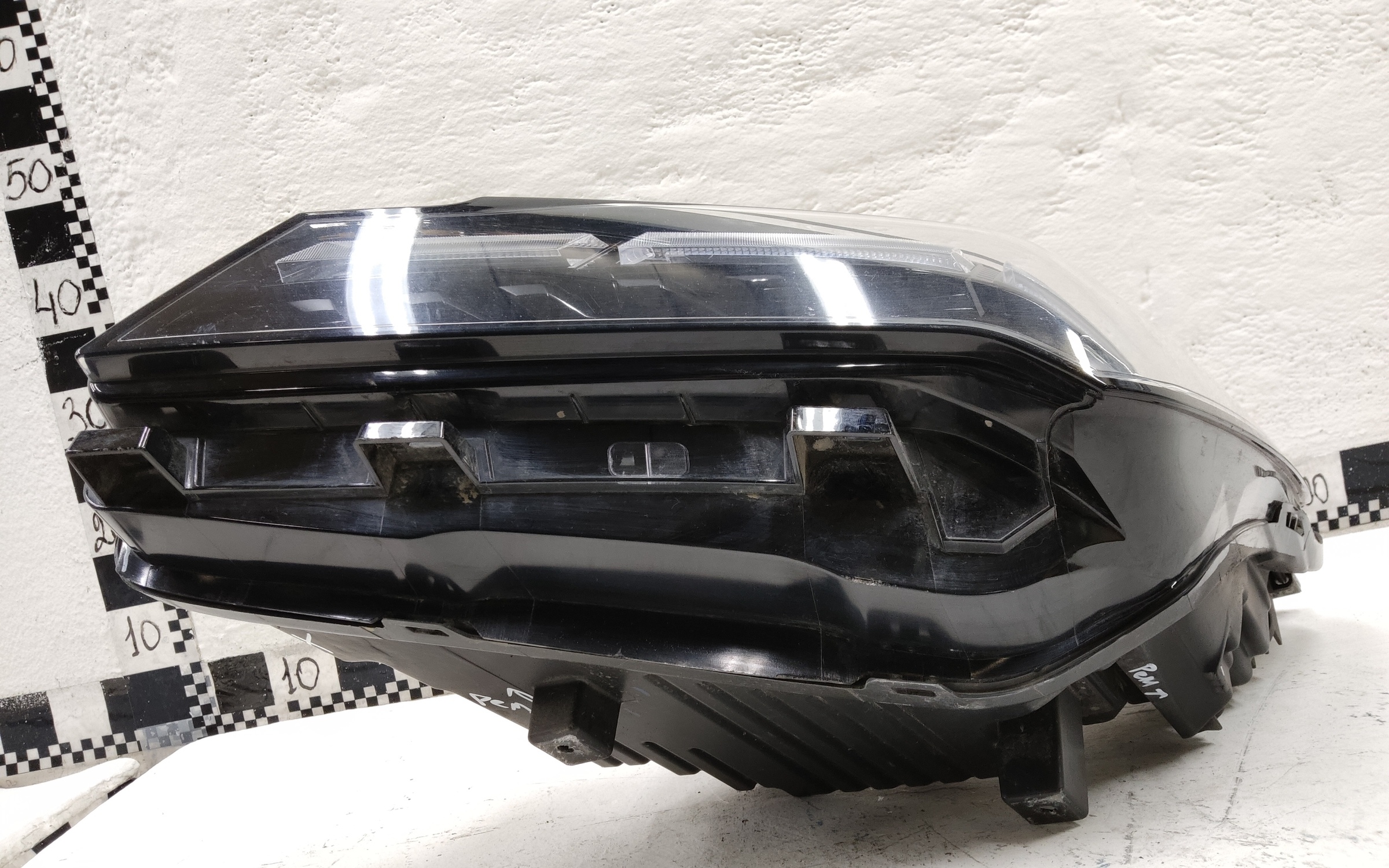 Фара передняя левая Geely Coolray Restail LED