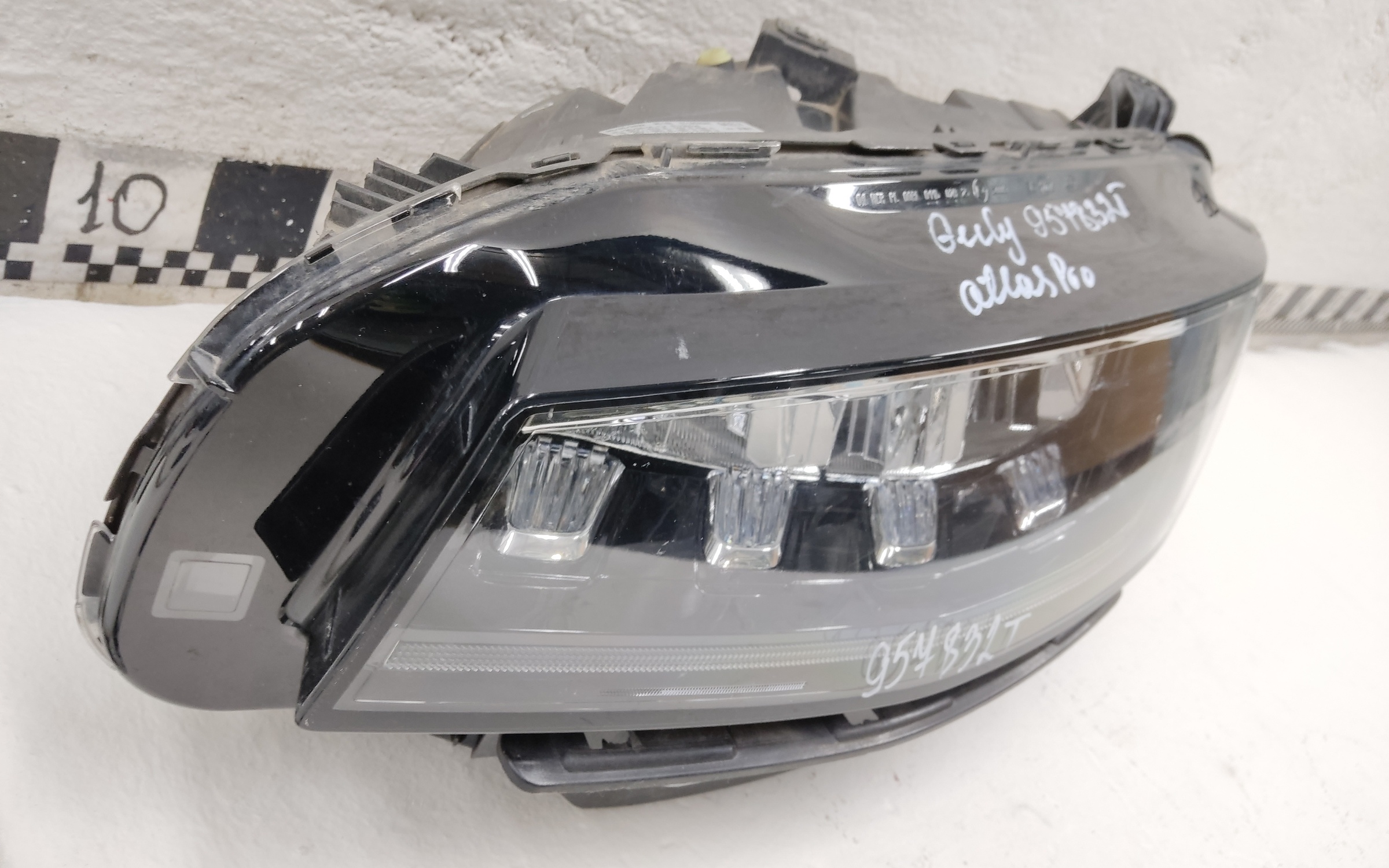 Фара передняя левая Geely Atlas Pro LED