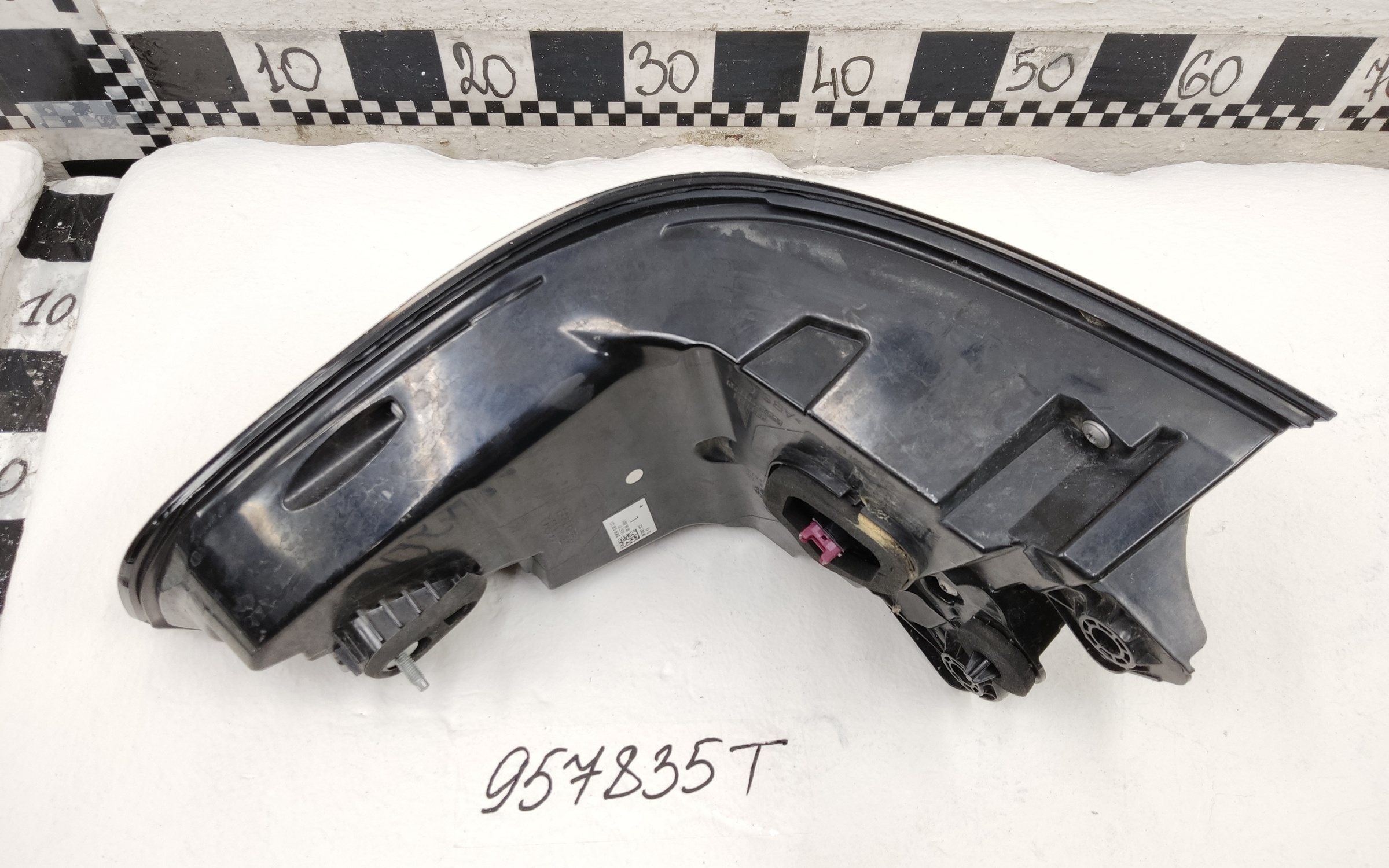 Фонарь задний левый наружный BMW 5er G30 Restail LED