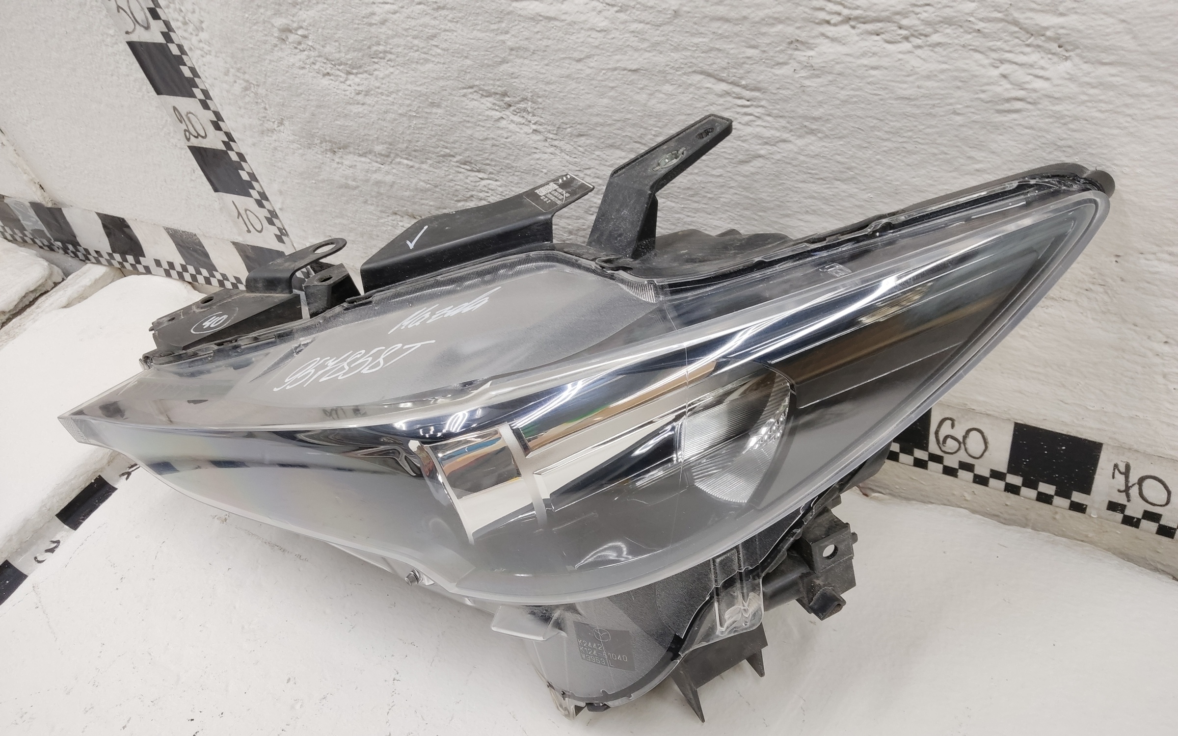 Фара передняя левая Mazda CX-5 2 LED