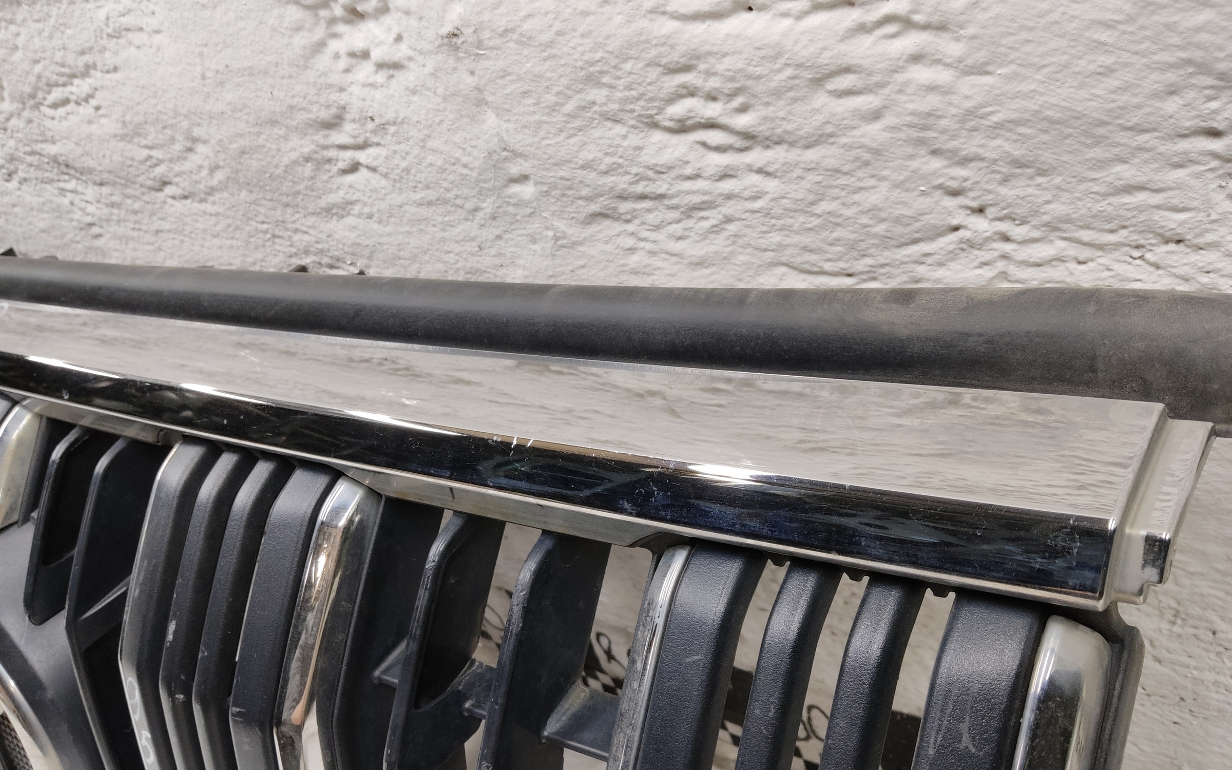 Решетка радиатора Toyota Land Cruiser Prado 150 Restail 2
