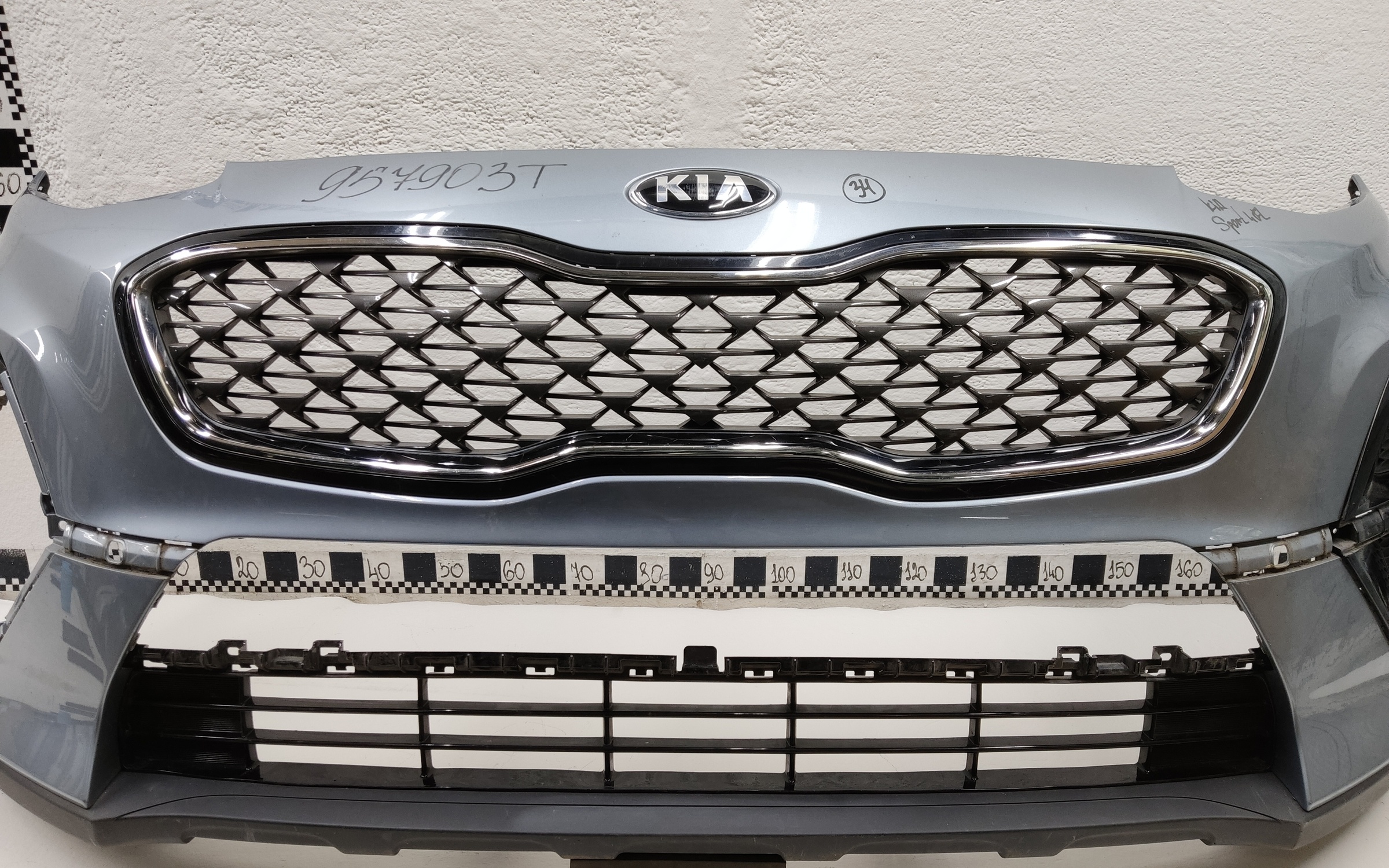 Бампер передний Kia Sportage 4 Restail