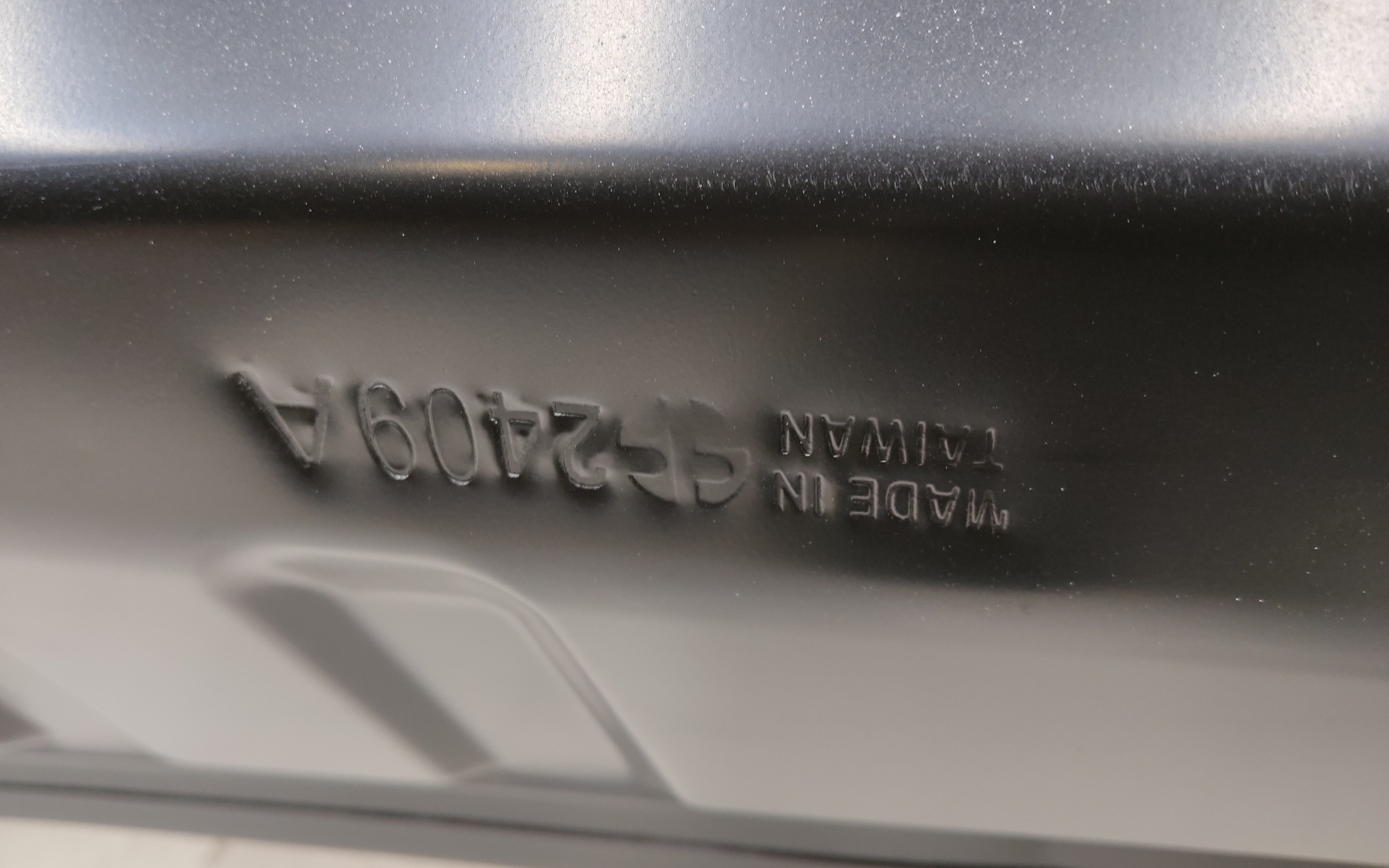 Капот Капот Skoda Octavia A7 Restail "O.E.M."