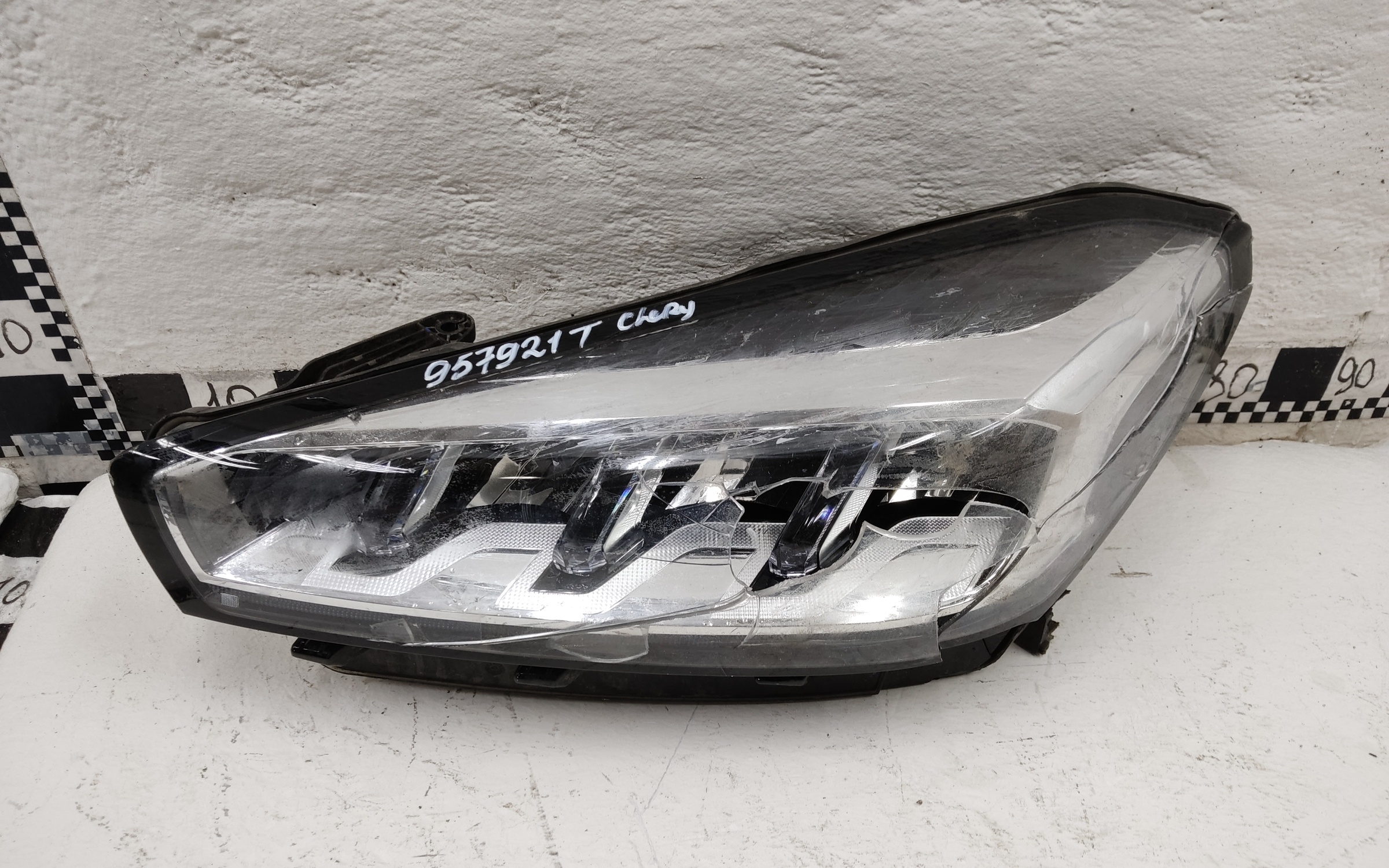 Фара передняя левая Chery Tiggo 7 Pro LED