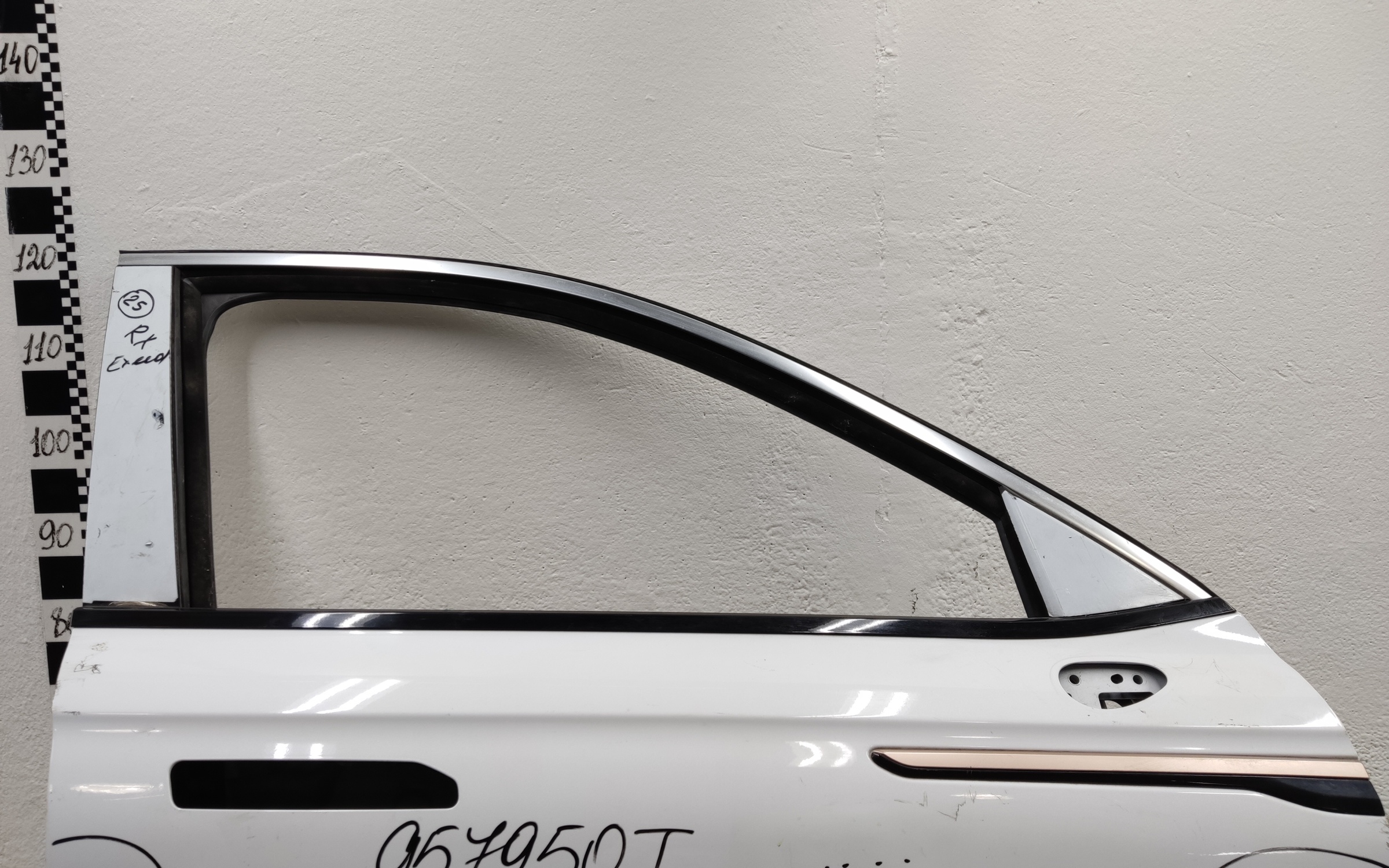 Дверь передняя правая Exeed RX