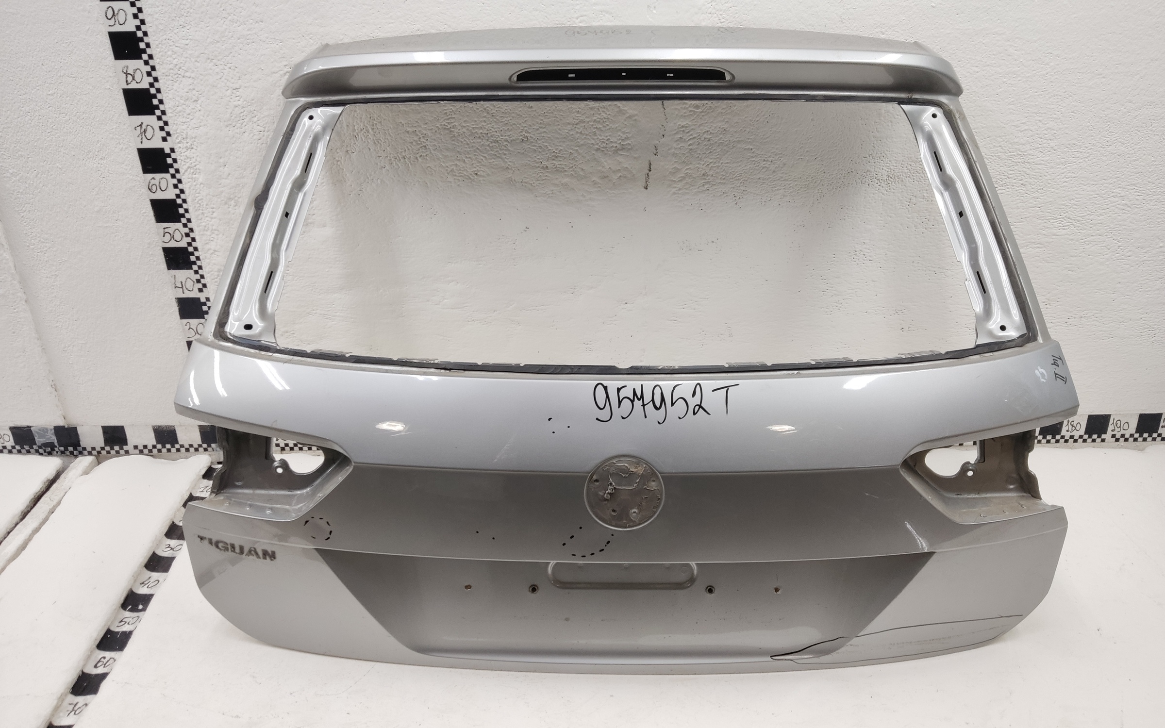 Крышка багажника Volkswagen Tiguan 2